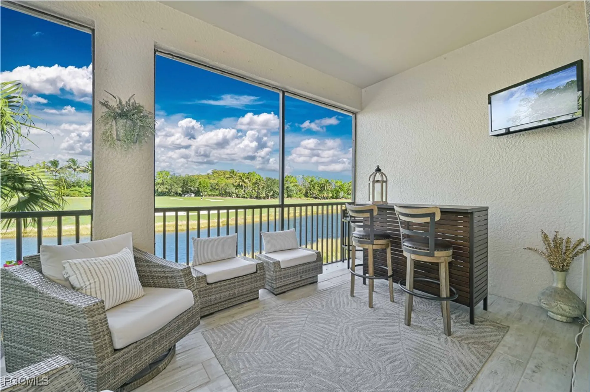 Property Slideshow image 19 of 45 | 10251 glastonbury cir 201, Fort Myers, FL, 33913