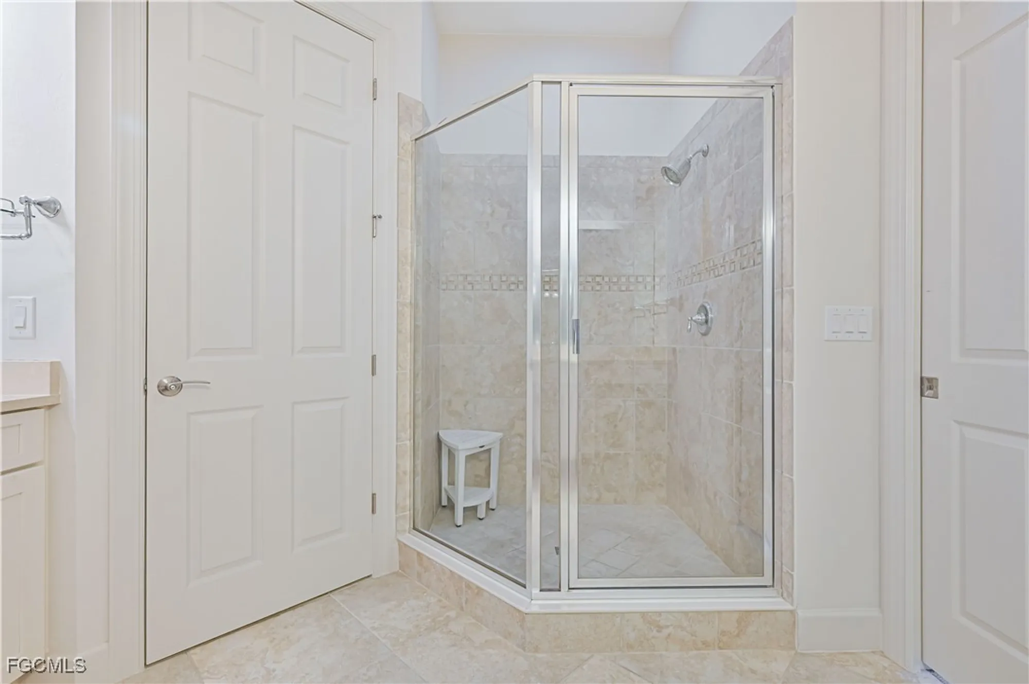 Property Slideshow image 35 of 45 | 10251 glastonbury cir 201, Fort Myers, FL, 33913