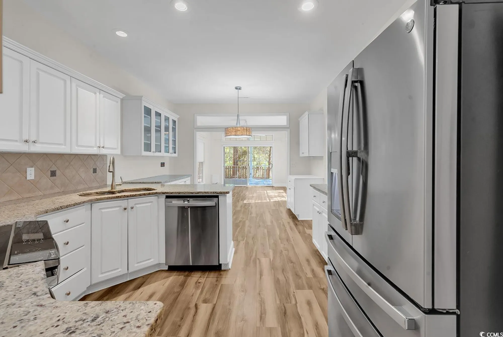 Property Slideshow image 7 of 40 | 1870 club cir, Pawleys Island, SC, 29585