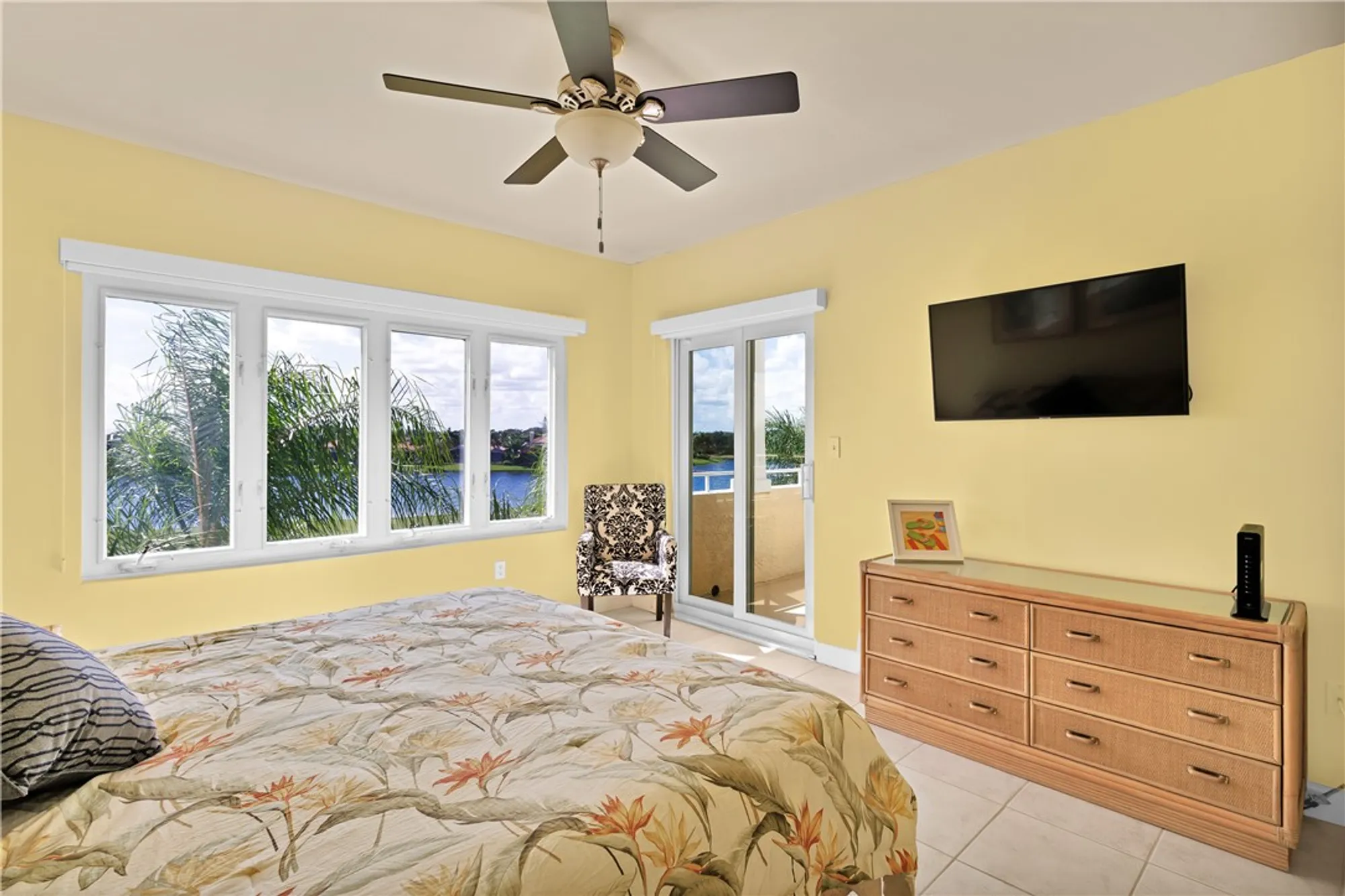 Property Slideshow image 17 of 35 | 5045 harmony cir 305, Vero Beach, FL, 32967
