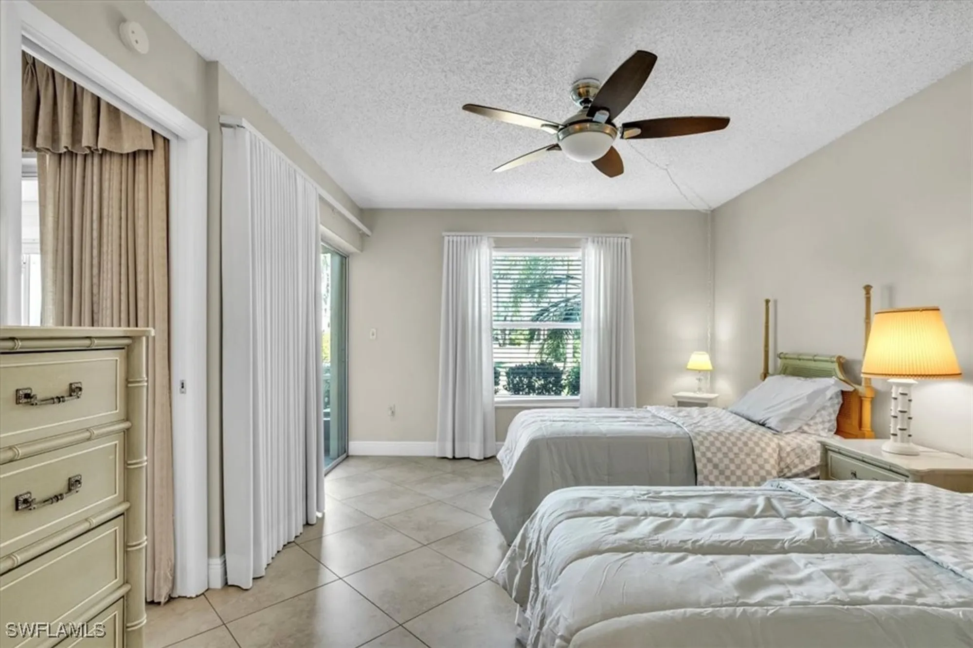 Property Slideshow image 19 of 50 | 325 charlemagne blvd b103, Naples, FL, 34112