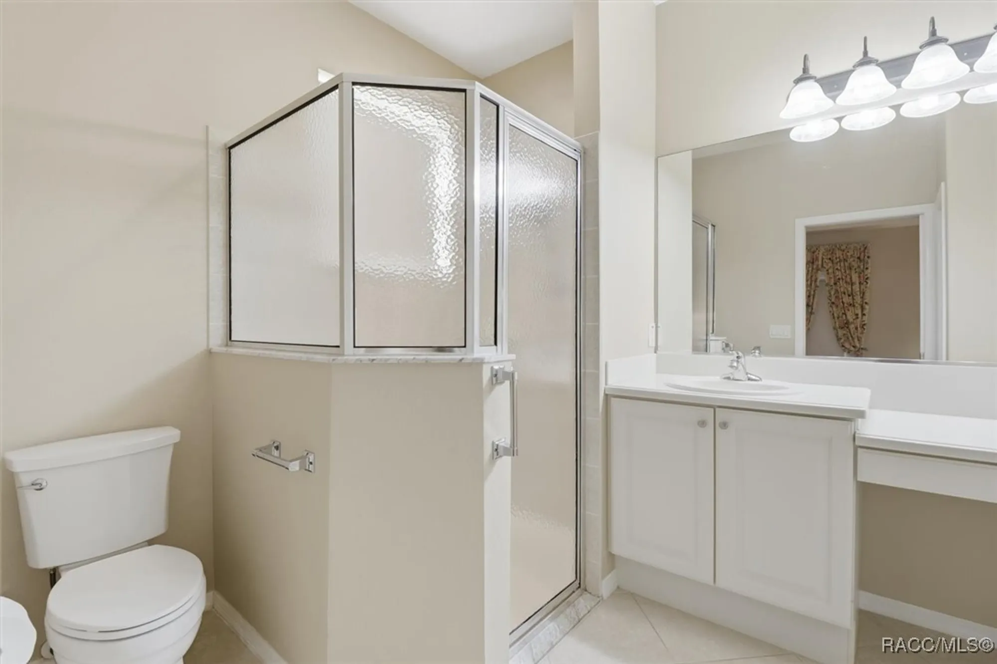 Property Slideshow image 27 of 41 | 906 w silver meadow loop, Hernando, FL, 34442