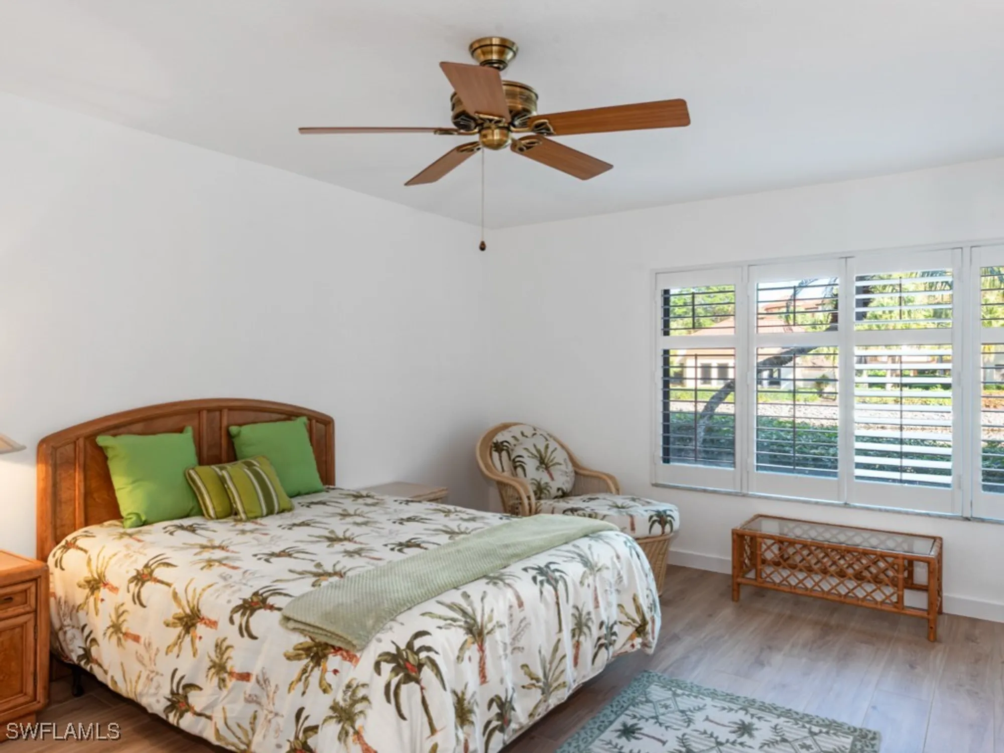 Property Slideshow image 10 of 33 | 6710 pelican bay blvd 414, Naples, FL, 34108