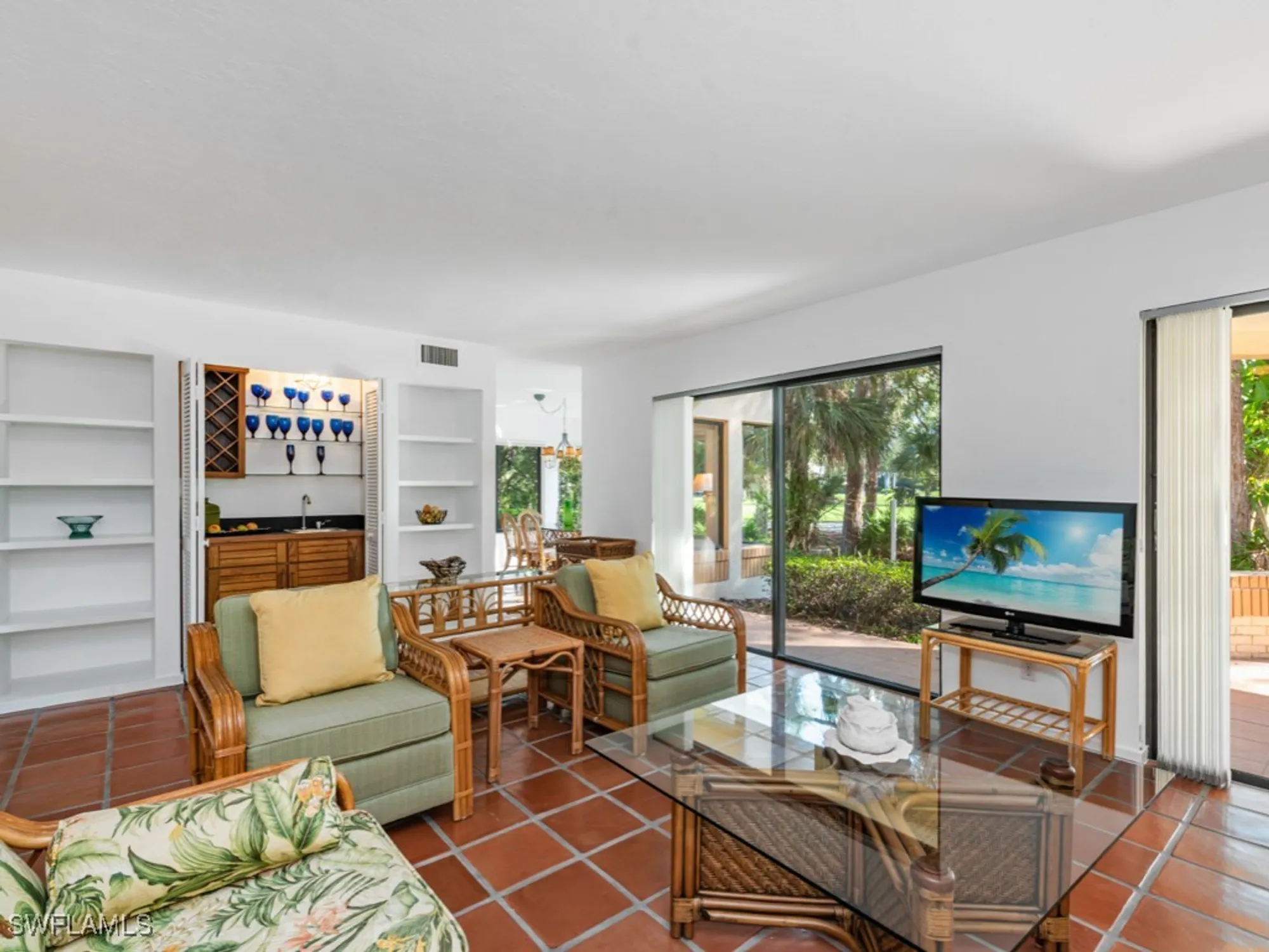 Property Slideshow image 5 of 33 | 6710 pelican bay blvd 414, Naples, FL, 34108