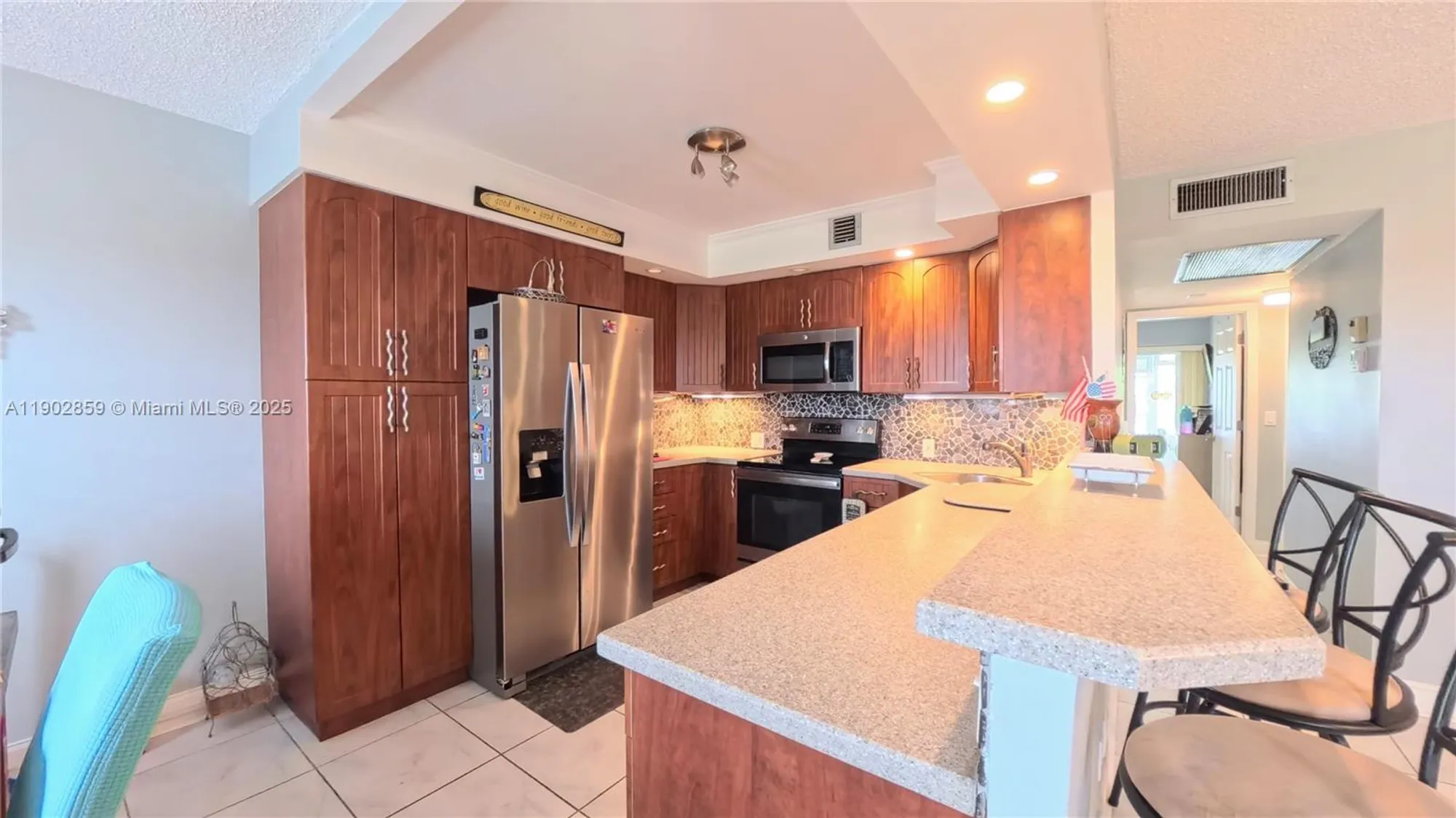 Property Slideshow image 3 of 17 | 4025 farnham o # 4025, Deerfield Beach, FL, 33442