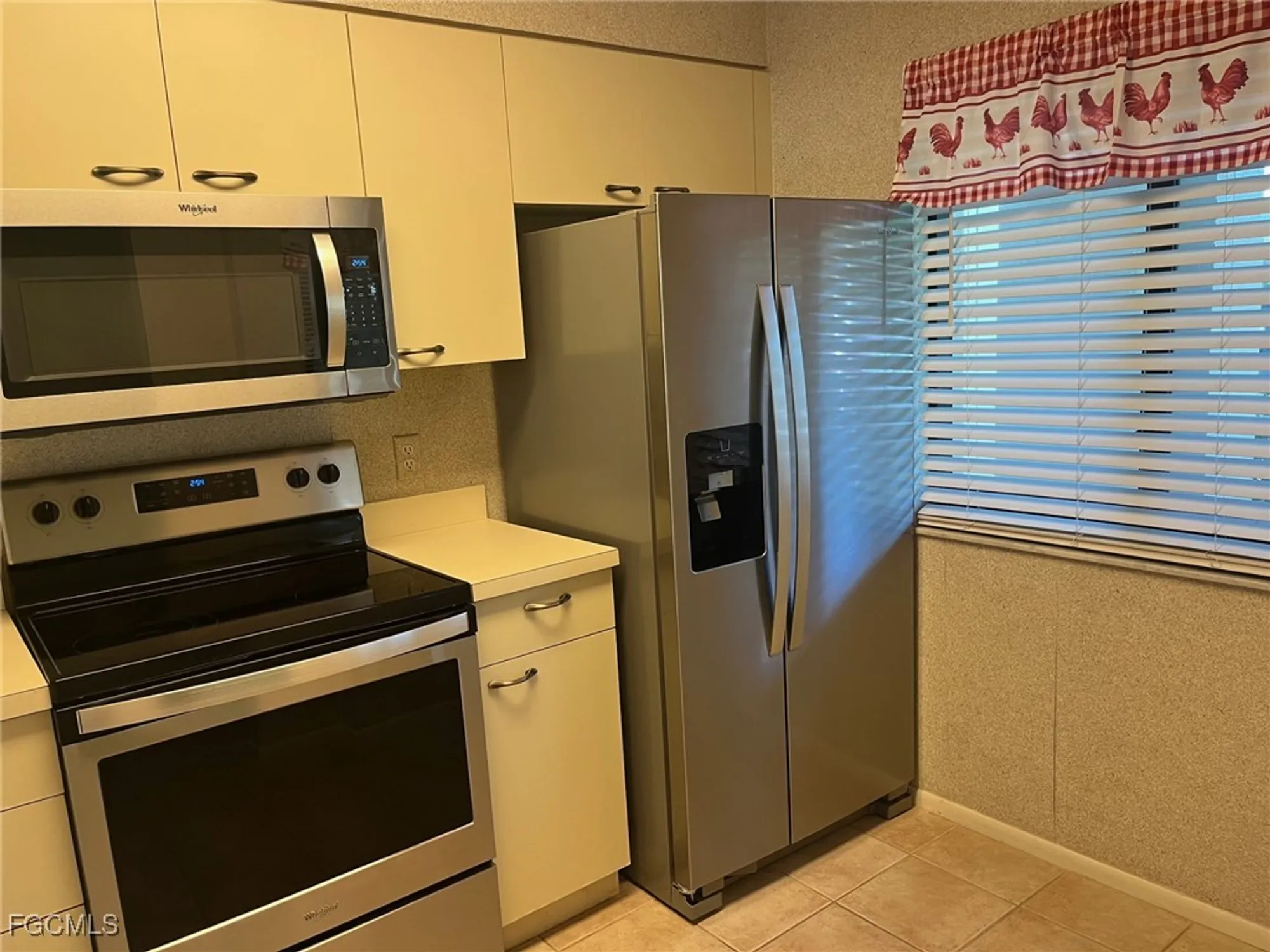 Property Slideshow image 2 of 37 | 7406 lake breeze dr 118, Fort Myers, FL, 33907