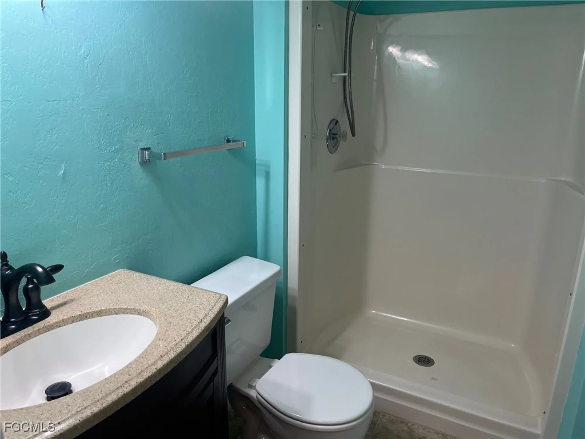 Property Slideshow image 5 of 37 | 7406 lake breeze dr 118, Fort Myers, FL, 33907