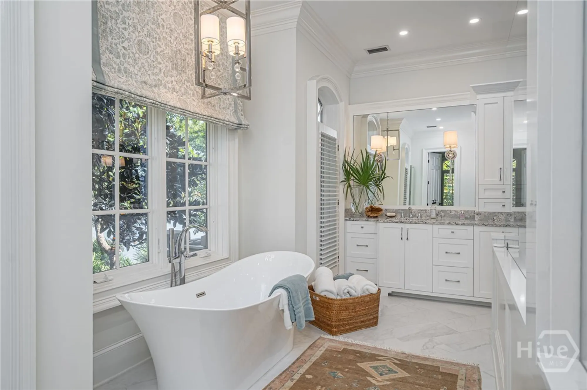 Property Slideshow image 28 of 60 | 3 silver bluff way, Savannah, GA, 31411