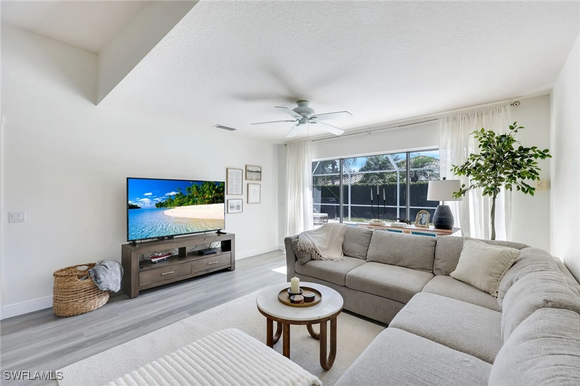 Property Slideshow image 10 of 35 | 4125 tabago ln, Naples, FL, 34119