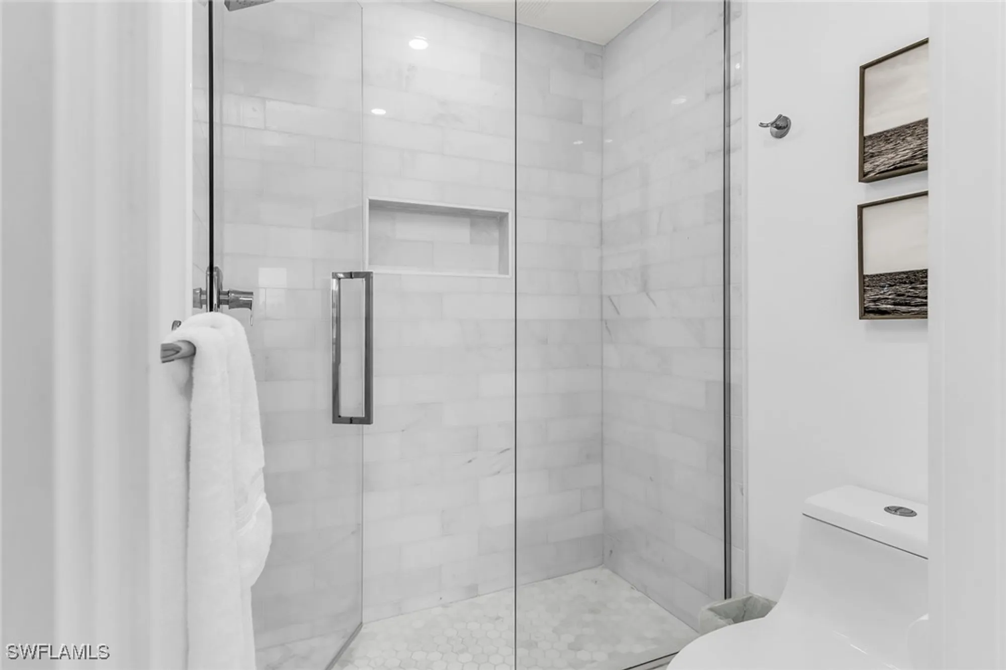 Property Slideshow image 19 of 29 | 3443 gulf shore blvd 803, Naples, FL, 34103