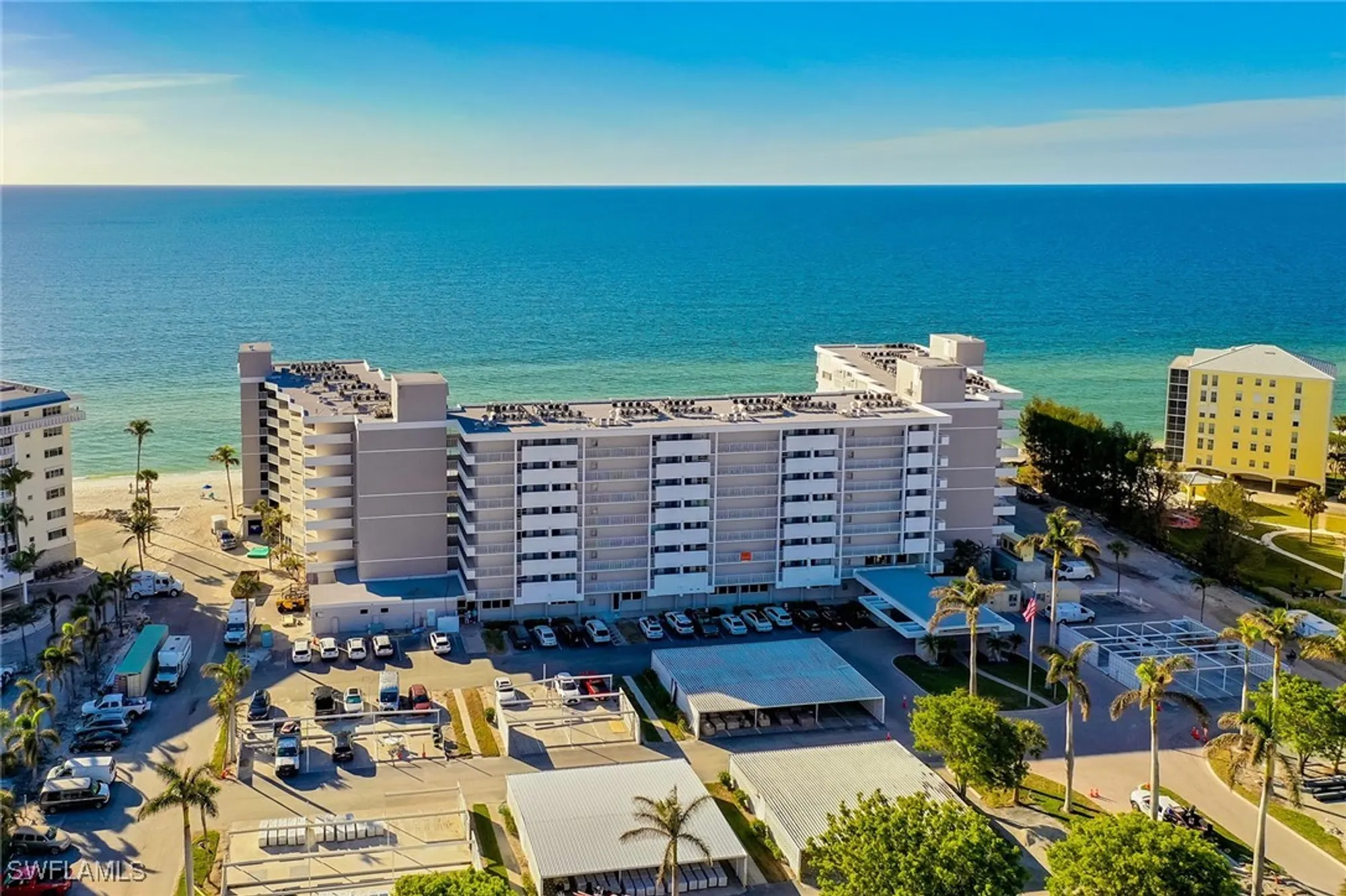 Property Slideshow image 23 of 29 | 3443 gulf shore blvd 803, Naples, FL, 34103