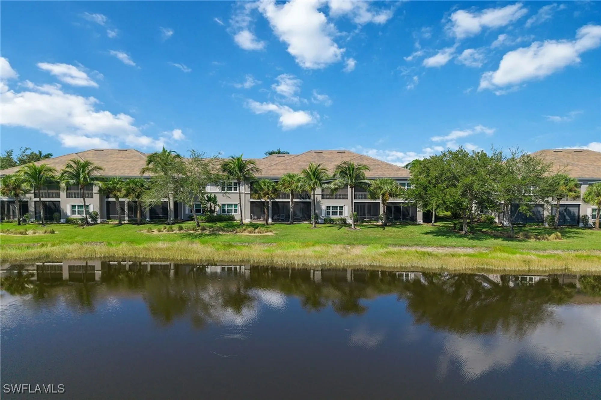 Property Slideshow image 32 of 50 | 9224 campanile cir 202, Naples, FL, 34114