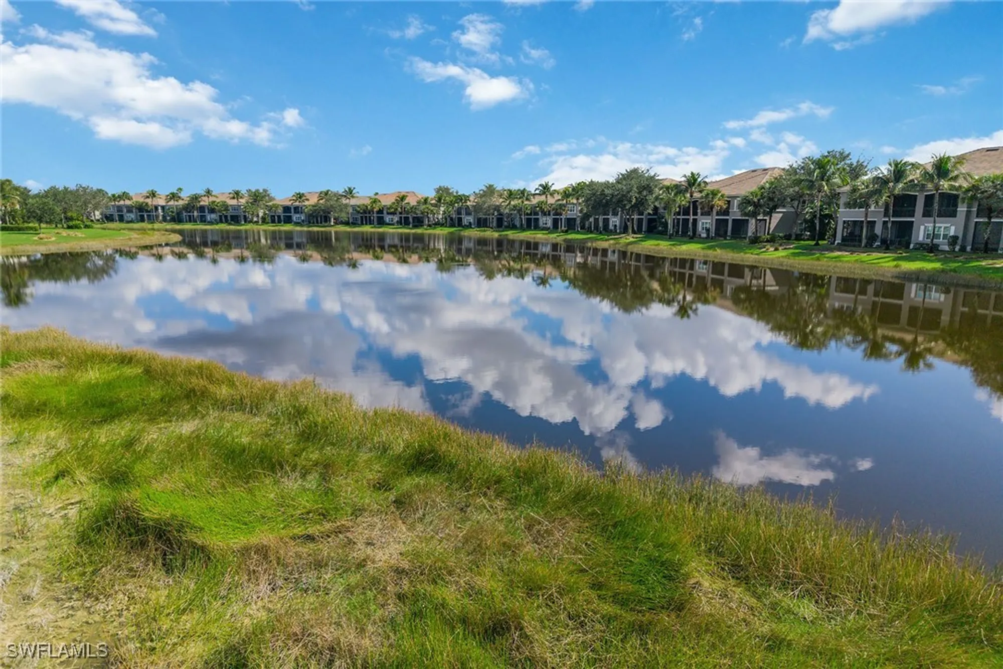 Property Slideshow image 33 of 50 | 9224 campanile cir 202, Naples, FL, 34114