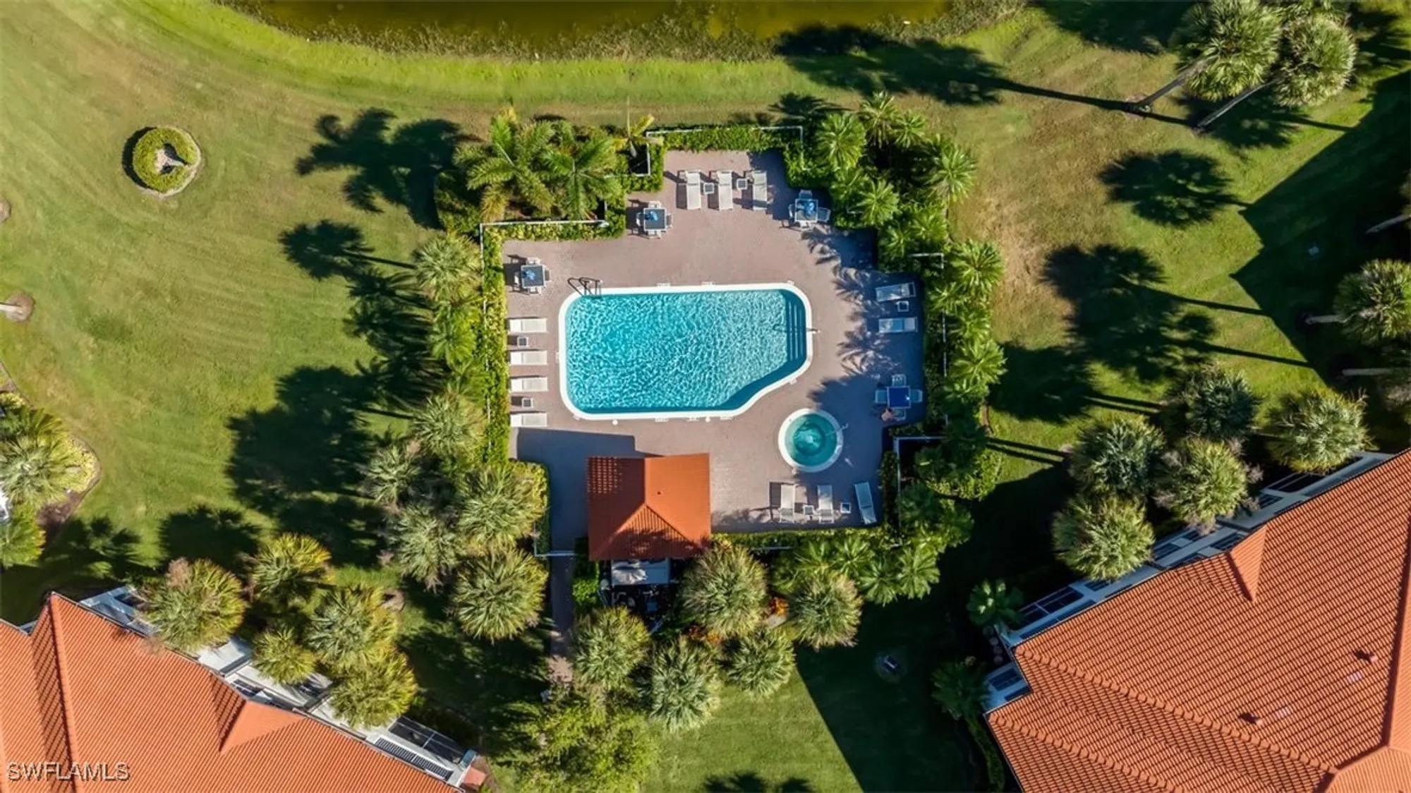 Property Slideshow image 24 of 29 | 515 laguna royale blvd 102, Naples, FL, 34119