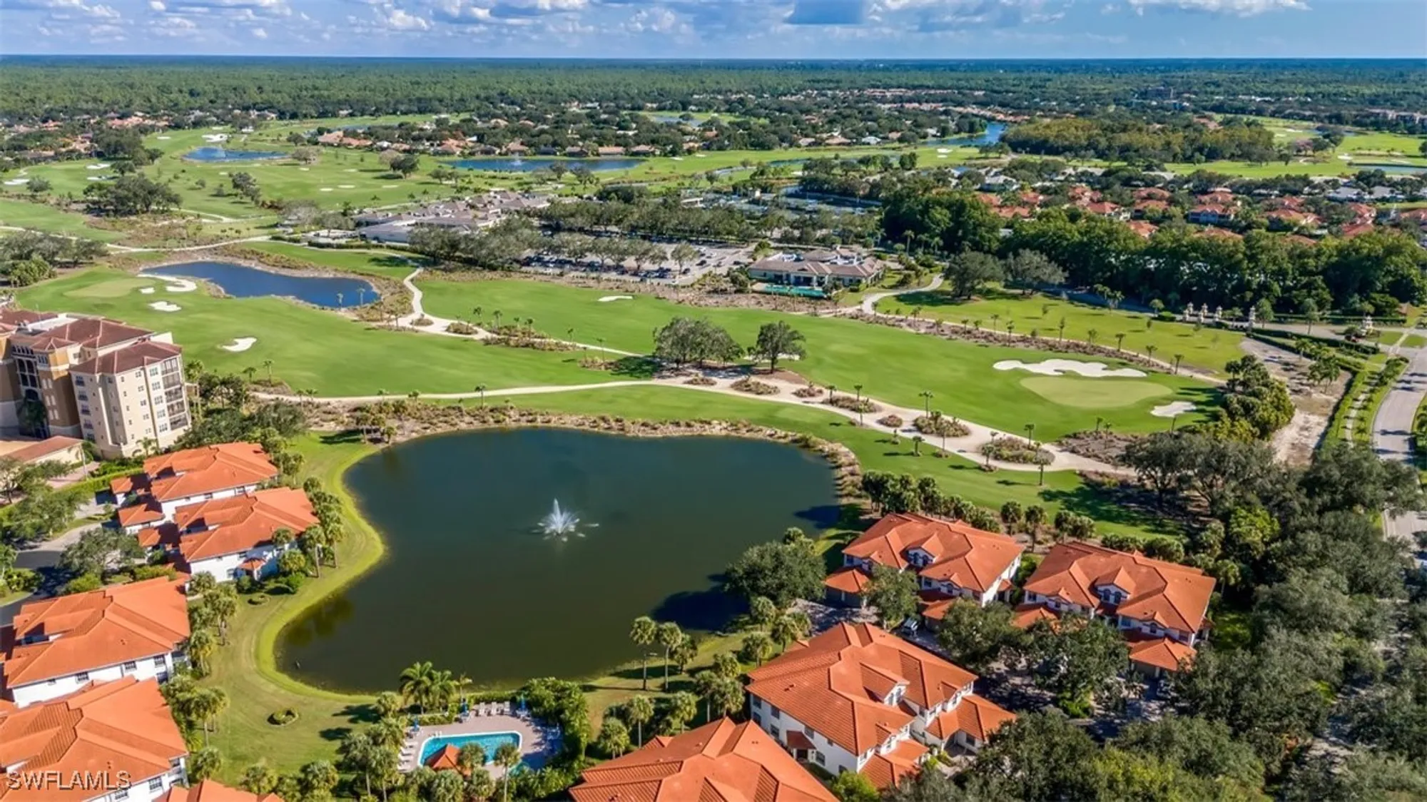 Property Slideshow image 25 of 29 | 515 laguna royale blvd 102, Naples, FL, 34119