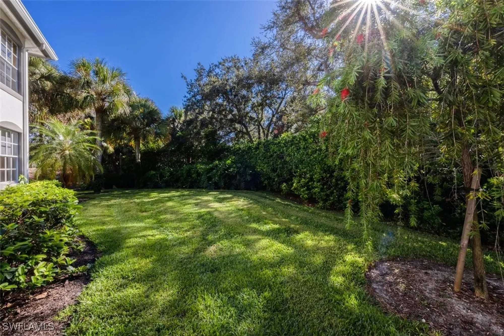 Property Slideshow image 3 of 29 | 515 laguna royale blvd 102, Naples, FL, 34119