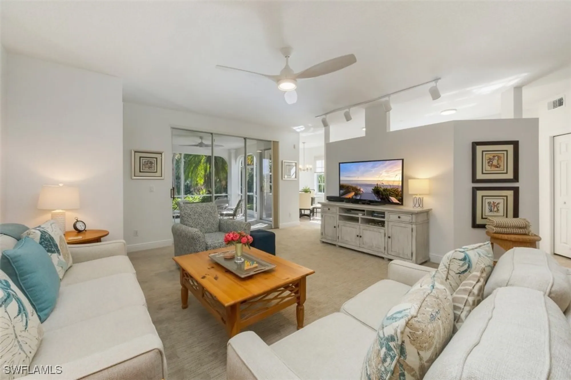 Property Slideshow image 7 of 29 | 515 laguna royale blvd 102, Naples, FL, 34119