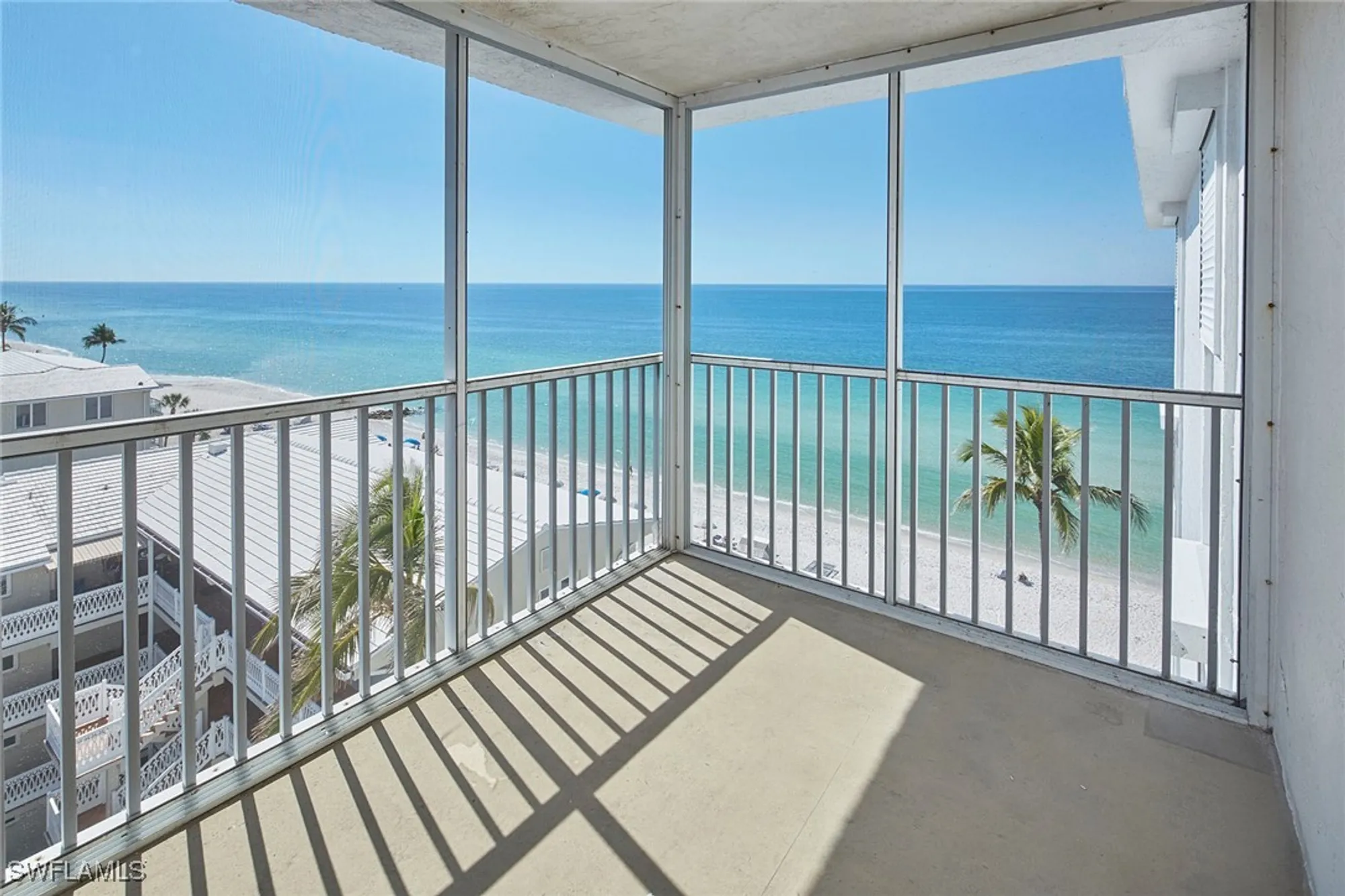 Property Slideshow image 1 of 24 | 1919 gulf shore blvd 804, Naples, FL, 34102