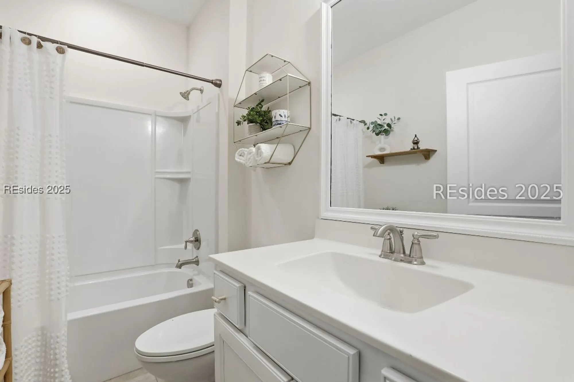 Property Slideshow image 36 of 66 | 25 weeping willow dr, Bluffton, SC, 29910