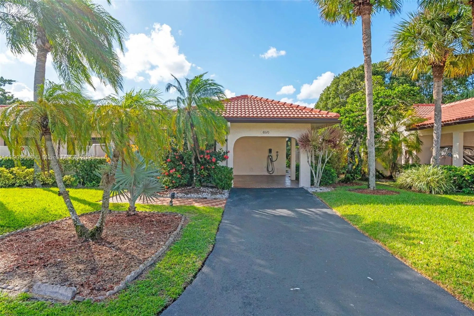 Property Slideshow image 1 of 53 | 8020 eastlake dr # 11-a, Boca Raton, FL, 33433