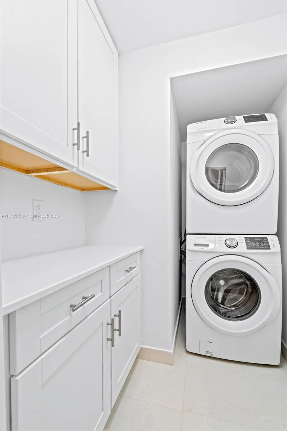 Property Slideshow image 26 of 53 | 8020 eastlake dr # 11-a, Boca Raton, FL, 33433