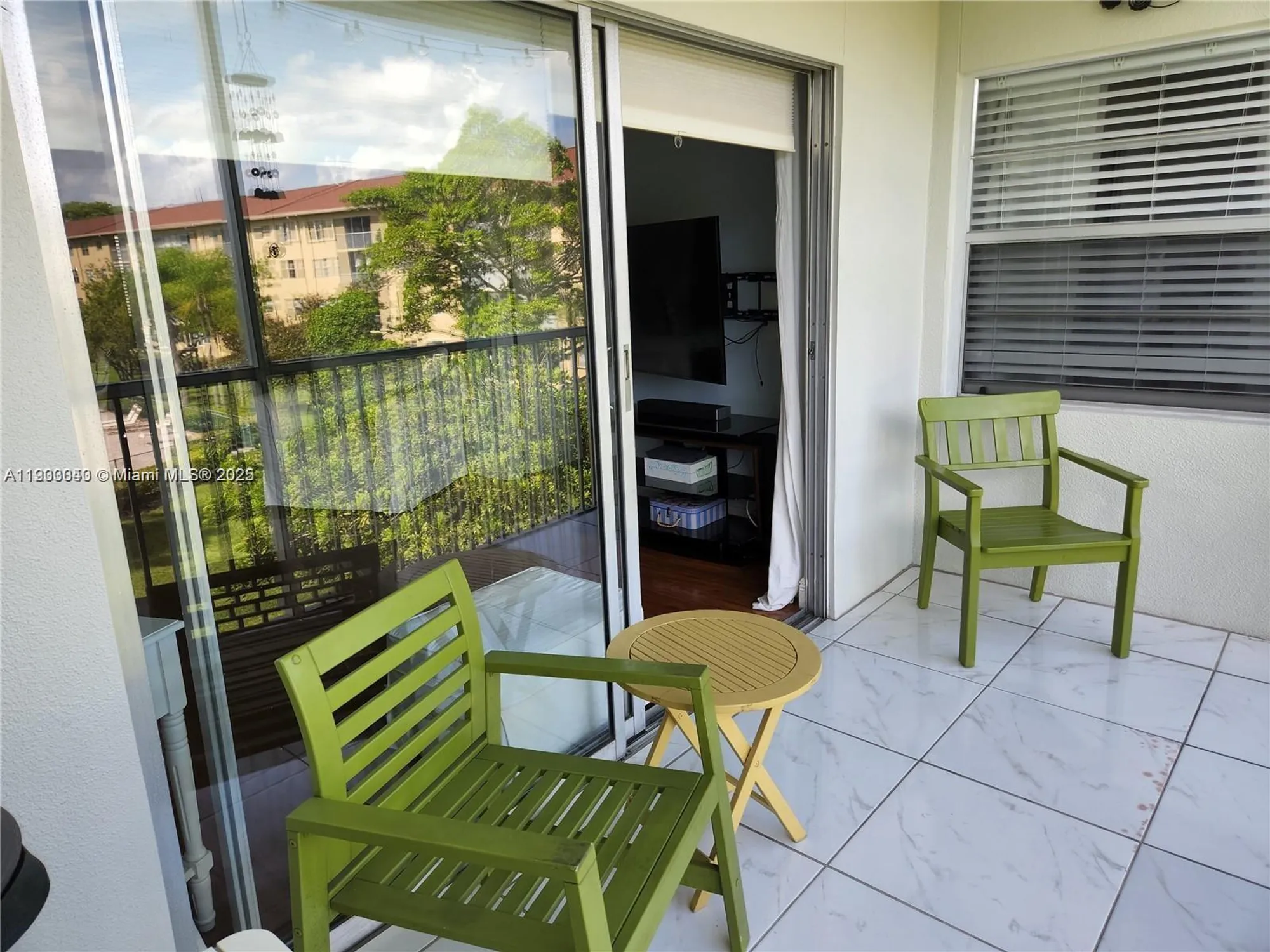 Property Slideshow image 3 of 35 | 12501 sw 14th st r314, Pembroke Pines, FL, 33027