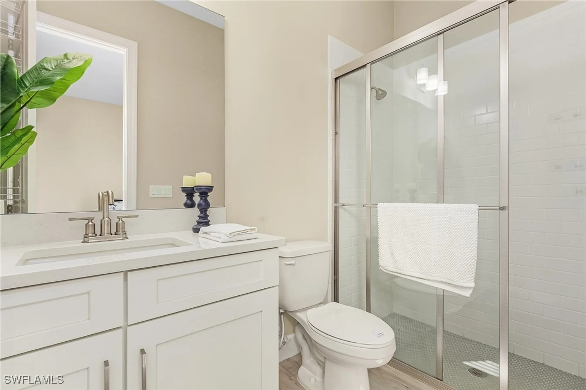 Property Slideshow image 15 of 32 | 11913 noveli ct, Fort Myers, FL, 33913