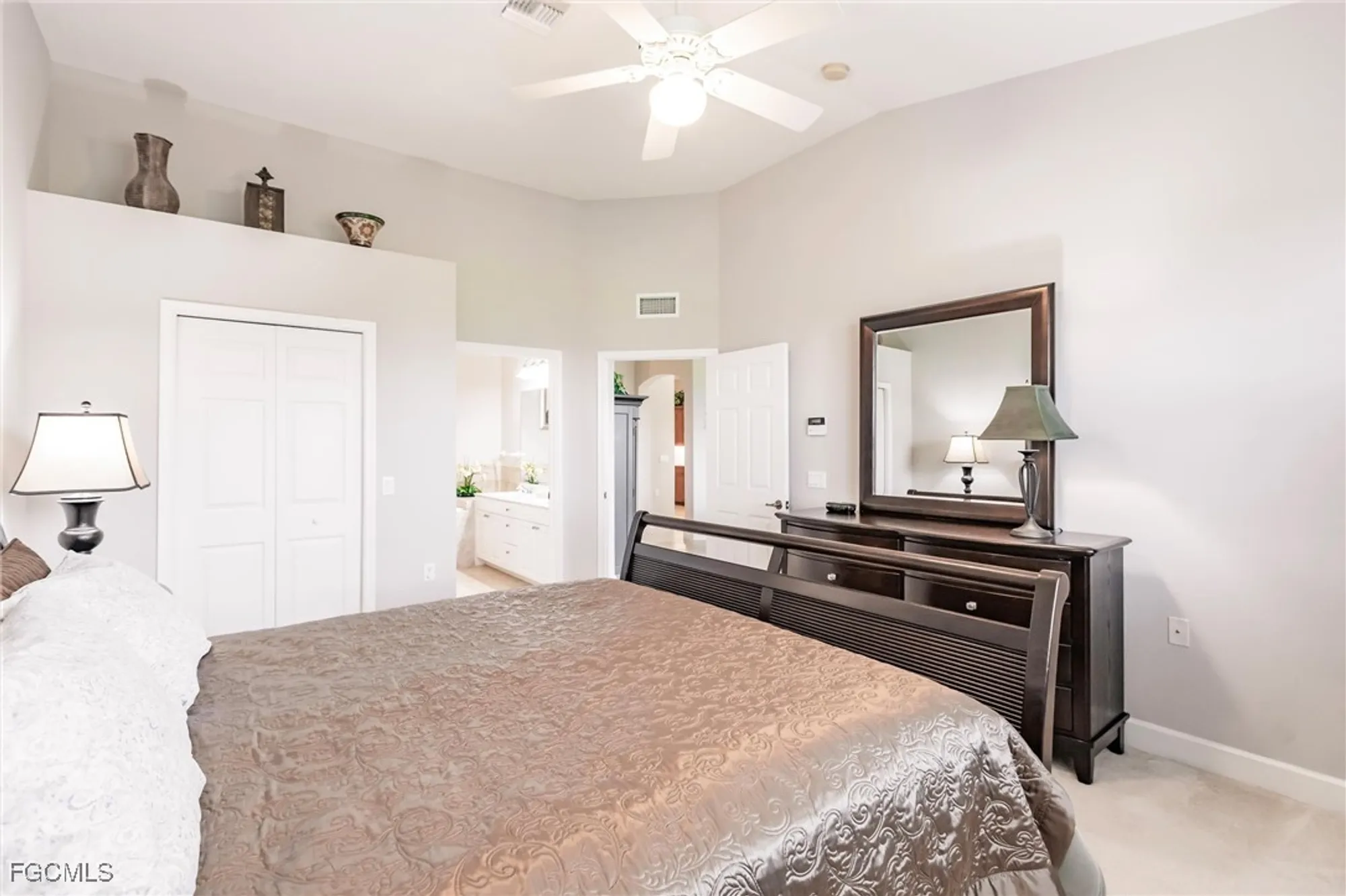 Property Slideshow image 16 of 39 | 3121 meandering way 201, Fort Myers, FL, 33905