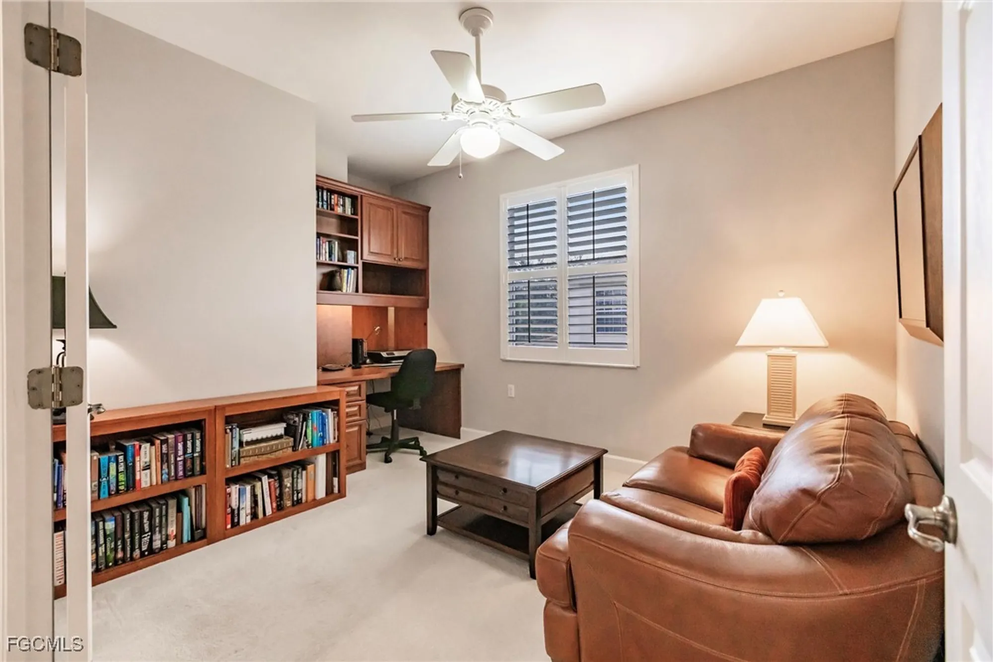 Property Slideshow image 22 of 39 | 3121 meandering way 201, Fort Myers, FL, 33905