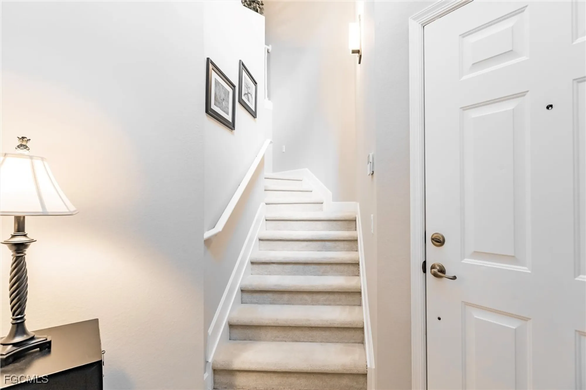 Property Slideshow image 7 of 39 | 3121 meandering way 201, Fort Myers, FL, 33905