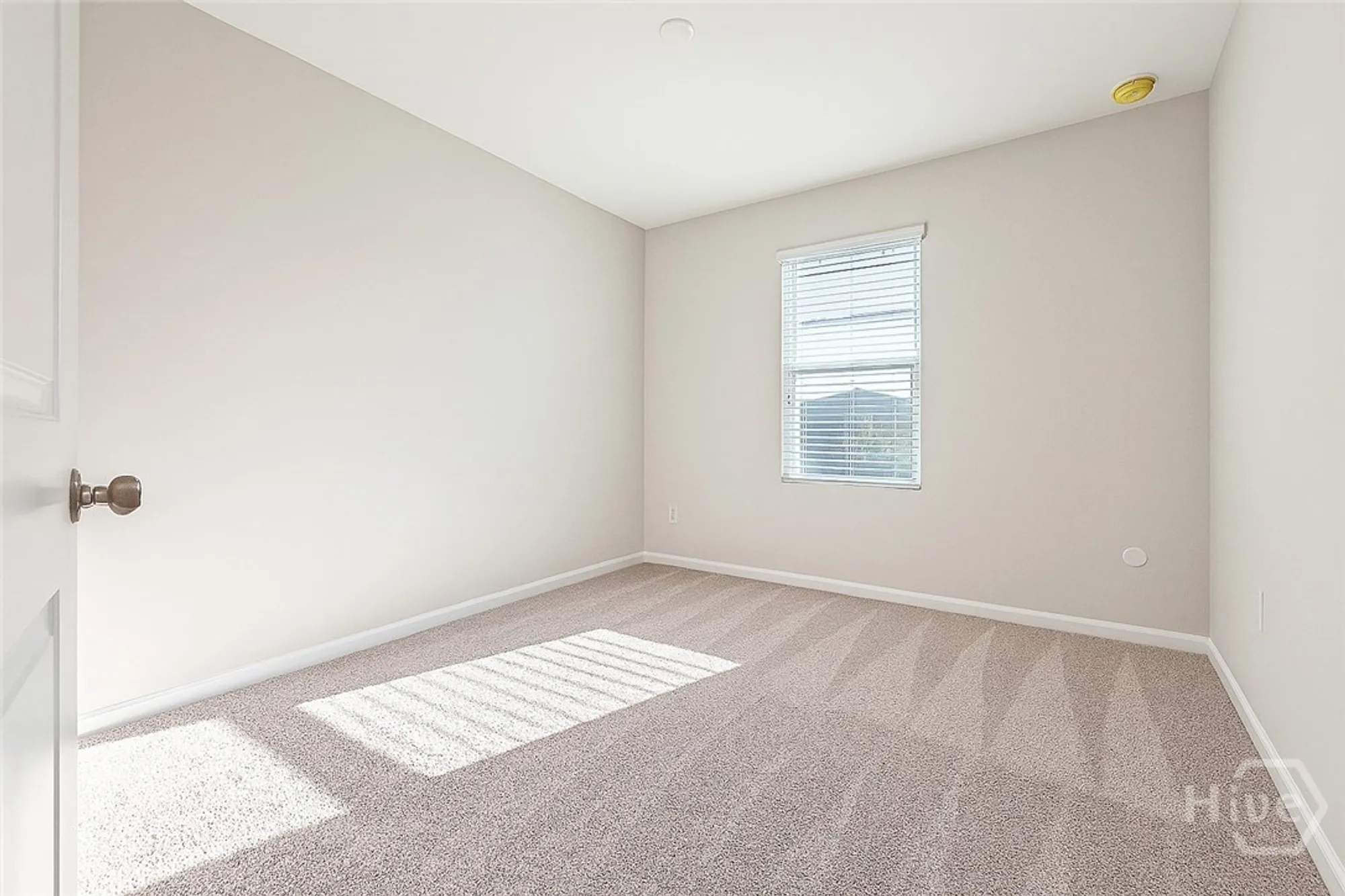 Property Slideshow image 4 of 34 | 46 bull run rd, Richmond Hill, GA, 31324