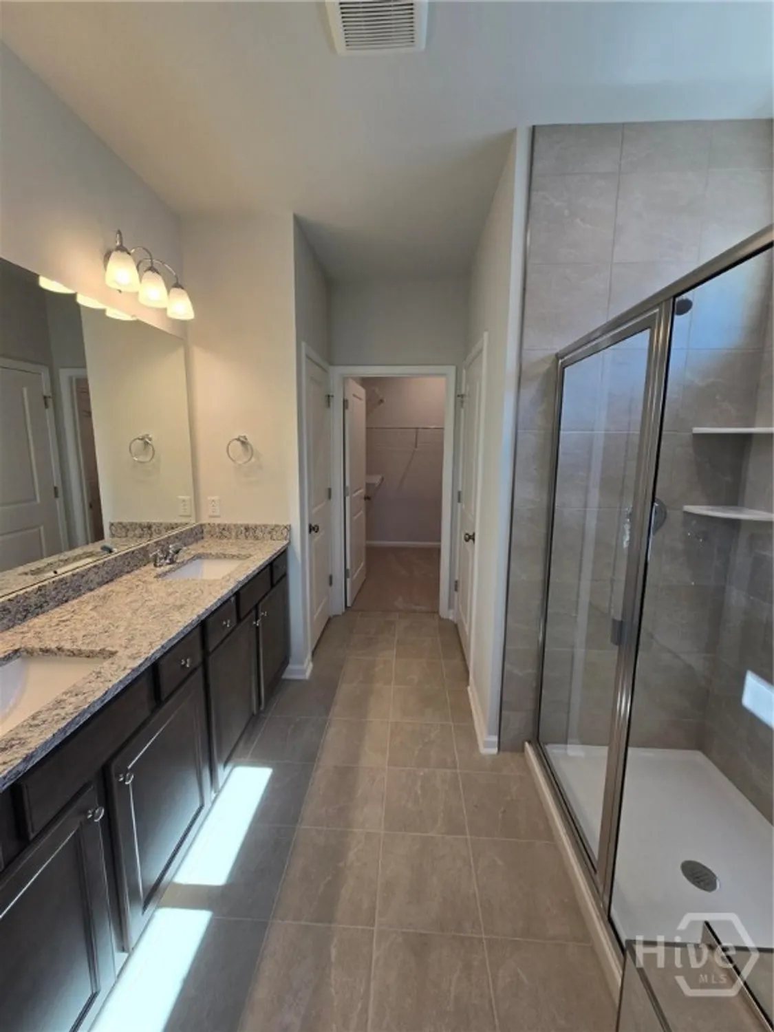 Property Slideshow image 7 of 34 | 46 bull run rd, Richmond Hill, GA, 31324