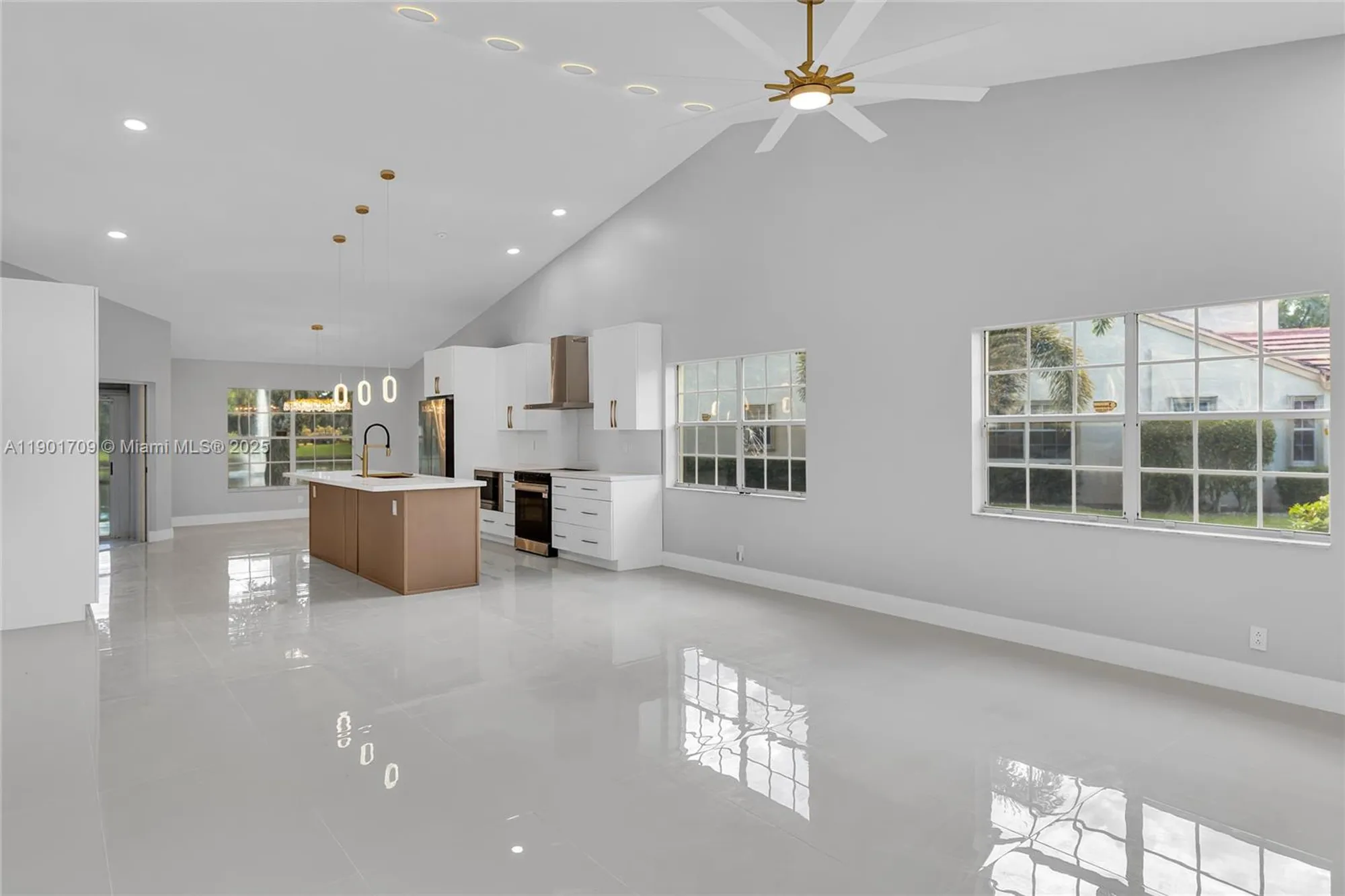 Property Slideshow image 18 of 58 | 14282 ruby pointe dr, Delray Beach, FL, 33446