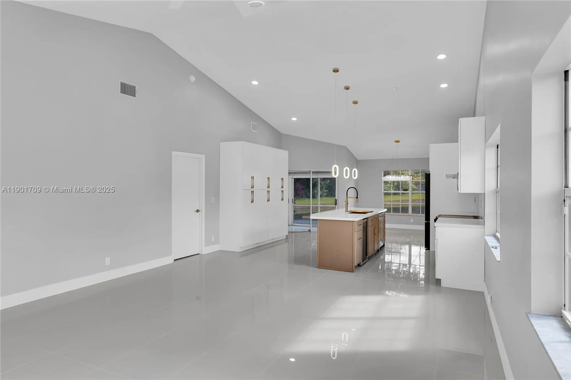 Property Slideshow image 9 of 58 | 14282 ruby pointe dr, Delray Beach, FL, 33446