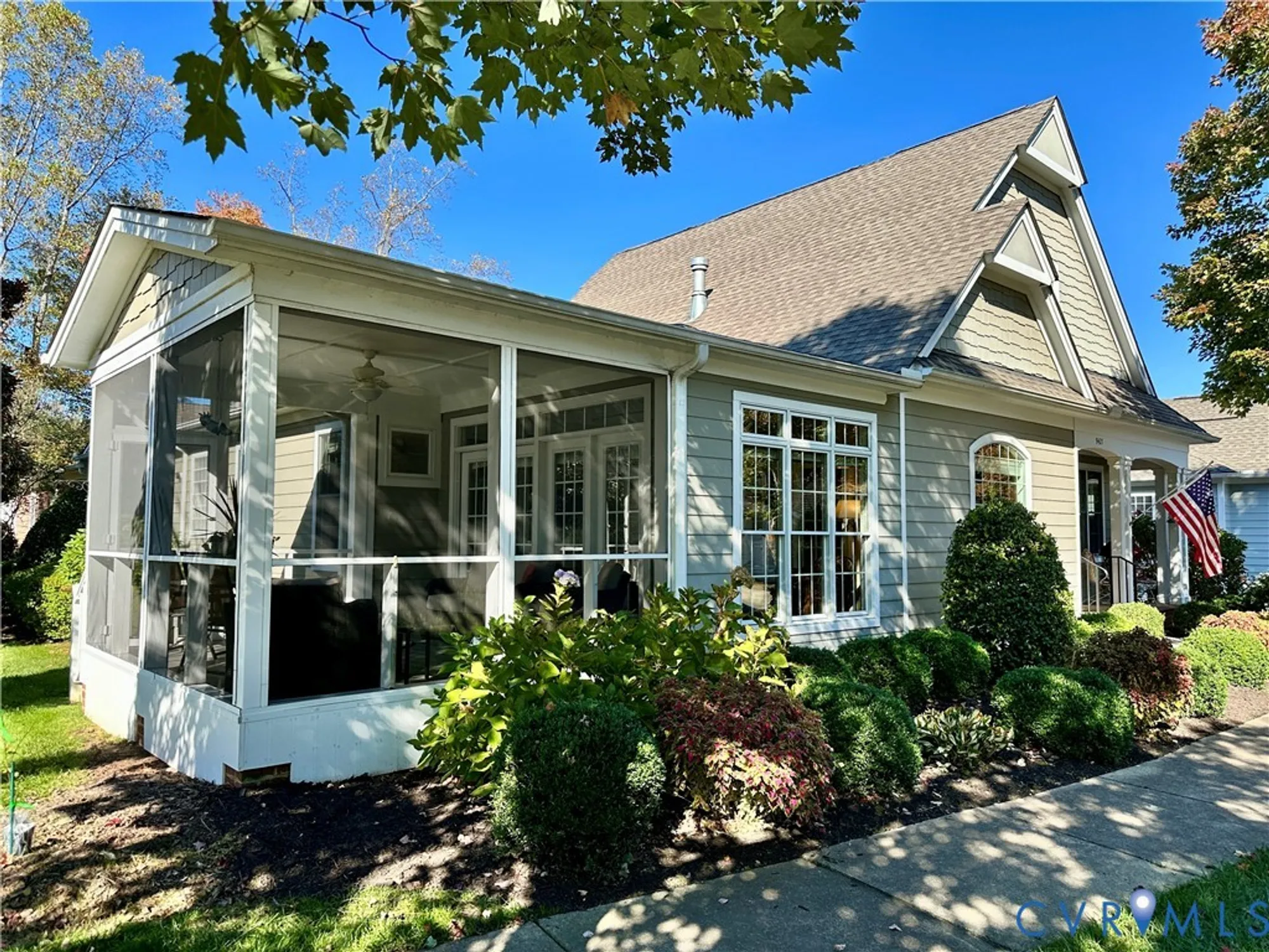 Property Slideshow image 2 of 35 | 9421 amberleigh cir, North Chesterfield, VA, 23236