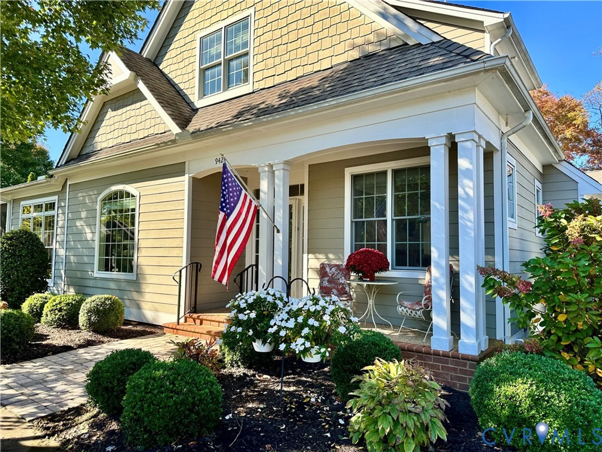 Property Slideshow image 3 of 35 | 9421 amberleigh cir, North Chesterfield, VA, 23236