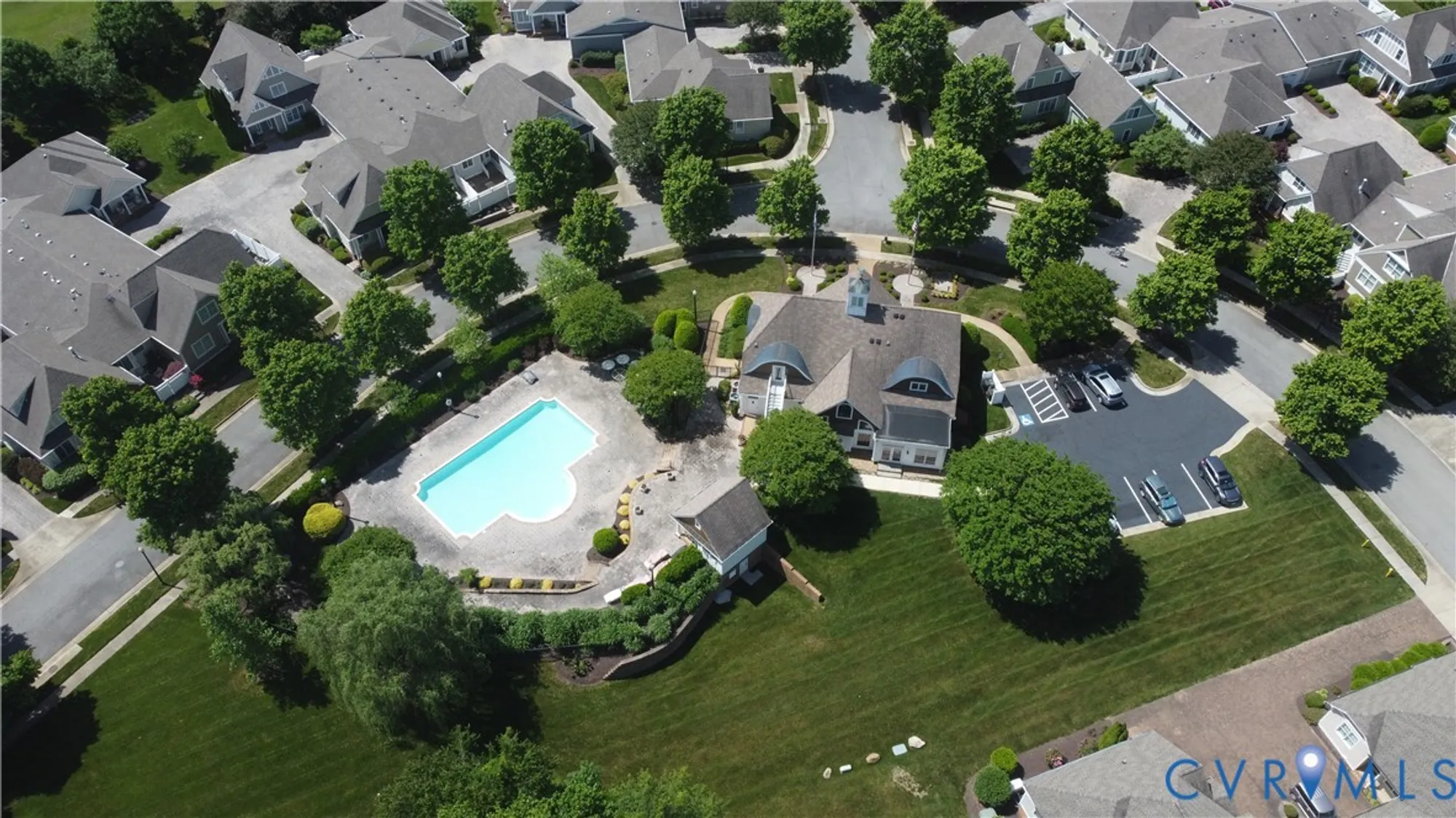 Property Slideshow image 31 of 35 | 9421 amberleigh cir, North Chesterfield, VA, 23236