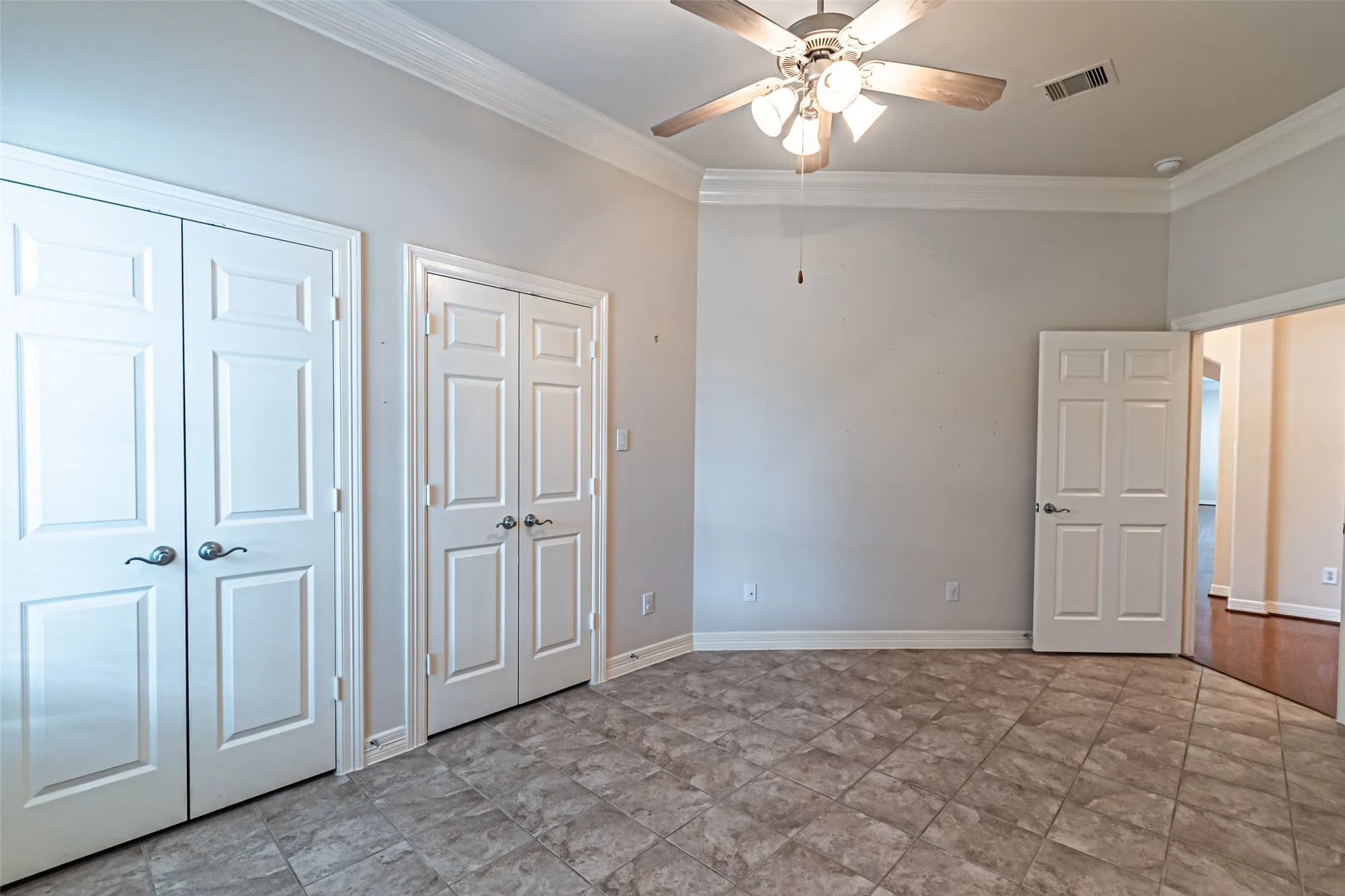 Property Slideshow image 34 of 50 | 9242 e canyon lake springs dr, Cypress, TX, 77433