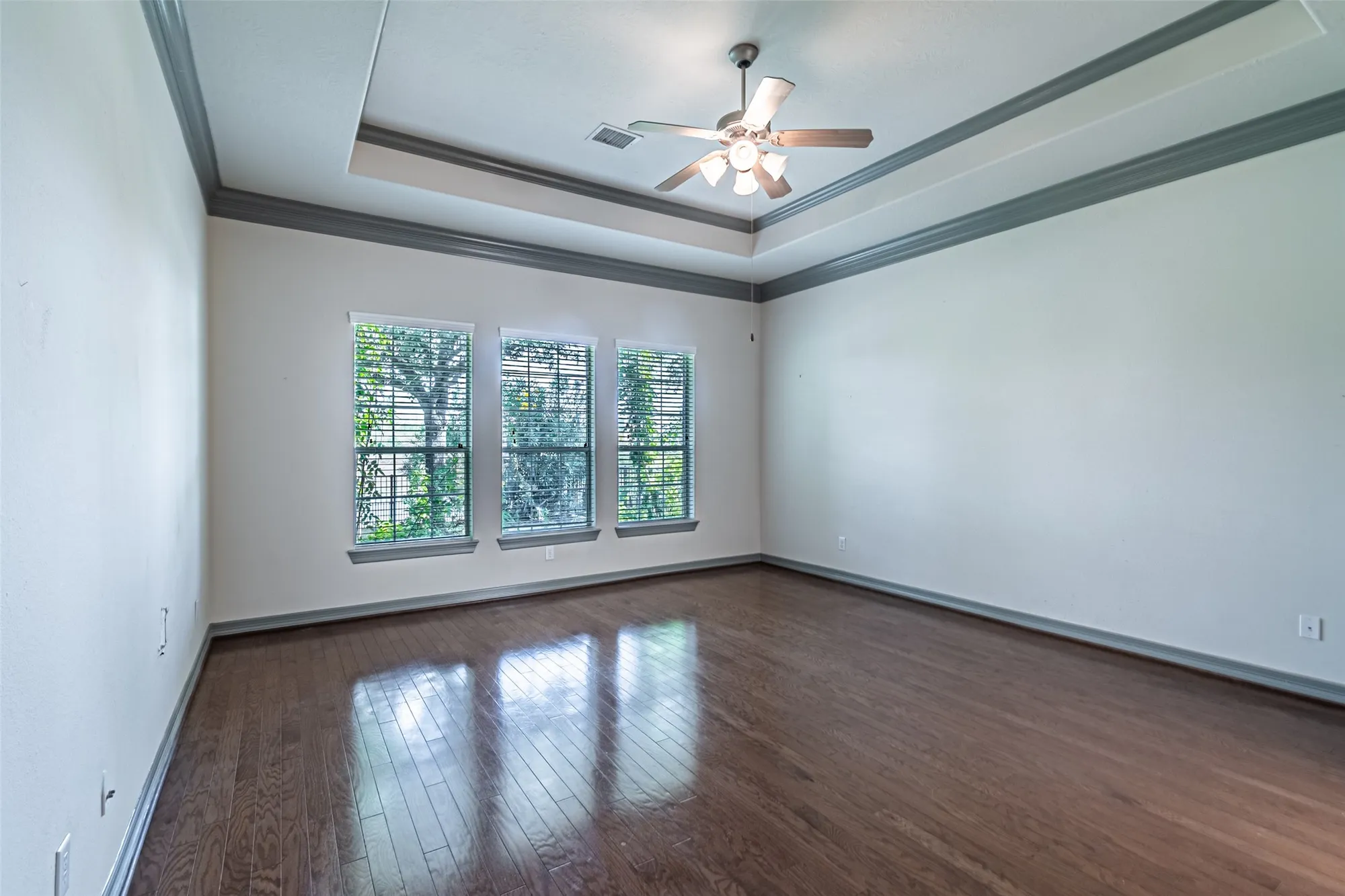 Property Slideshow image 35 of 50 | 9242 e canyon lake springs dr, Cypress, TX, 77433