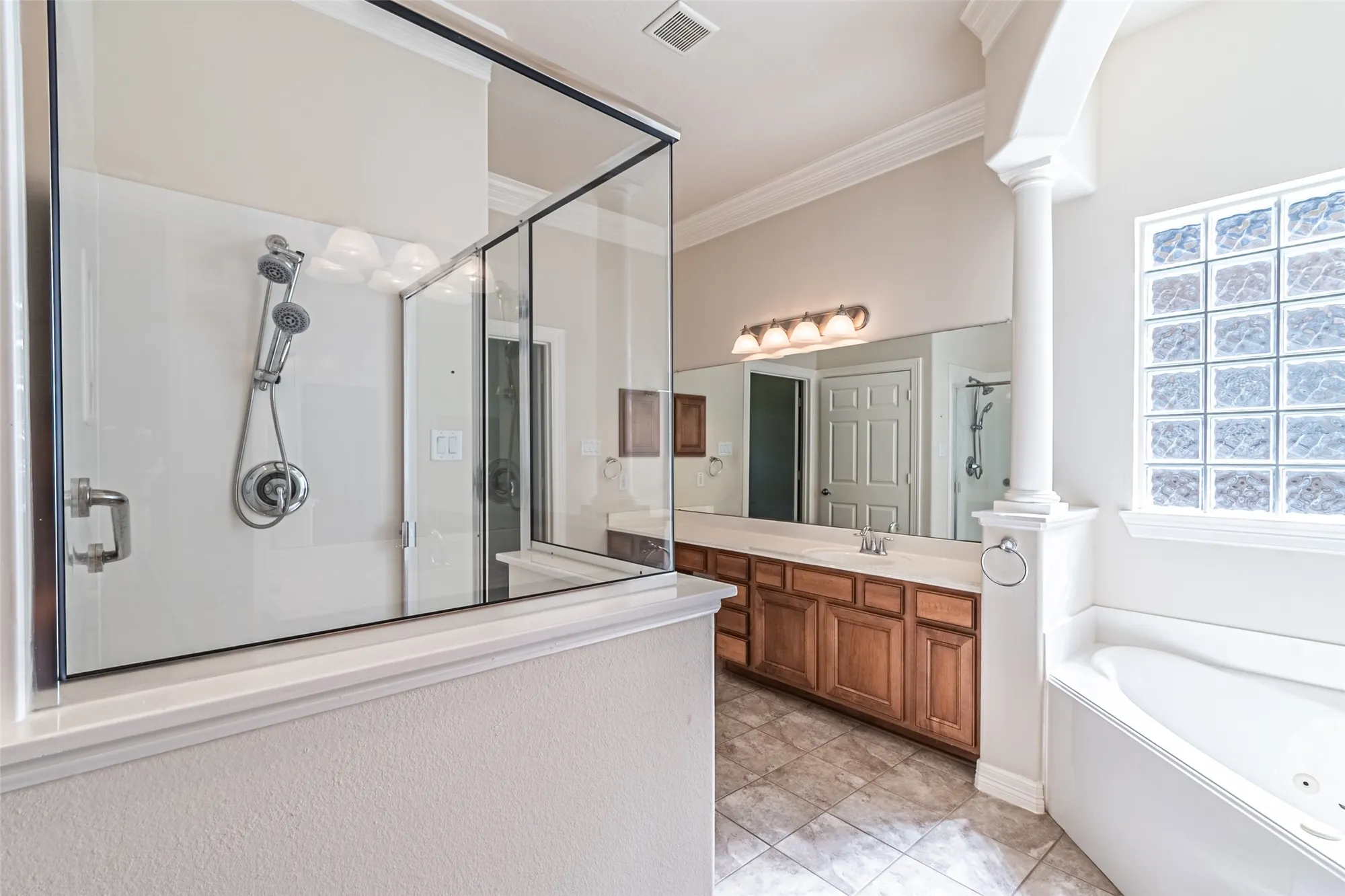 Property Slideshow image 40 of 50 | 9242 e canyon lake springs dr, Cypress, TX, 77433