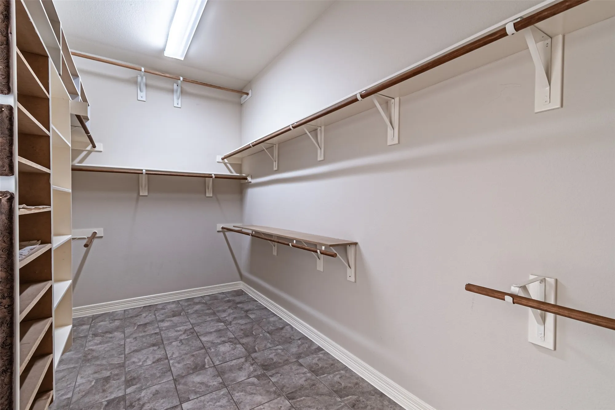 Property Slideshow image 42 of 50 | 9242 e canyon lake springs dr, Cypress, TX, 77433