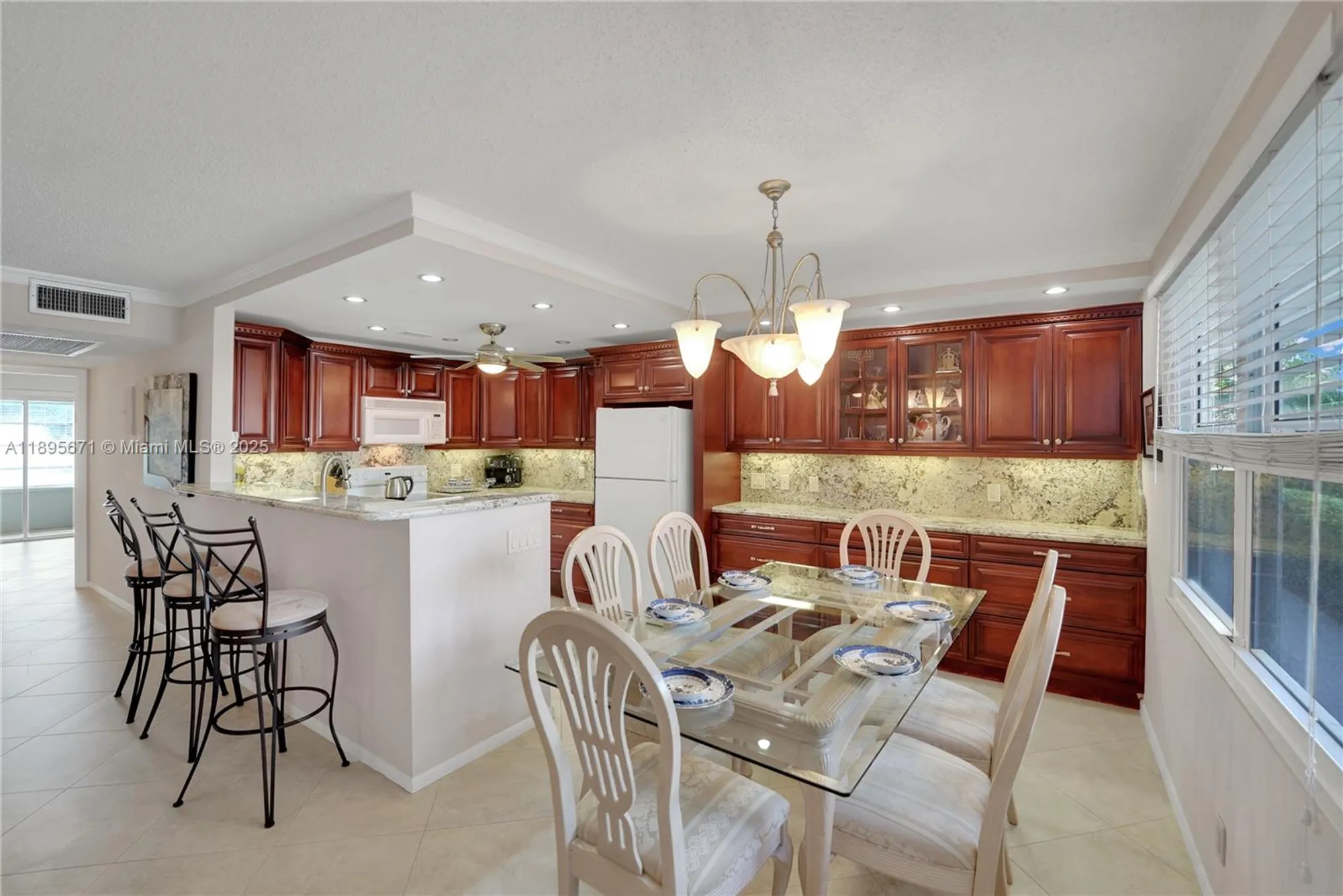 Property Slideshow image 10 of 47 | 115 grantham a # 115, Deerfield Beach, FL, 33442