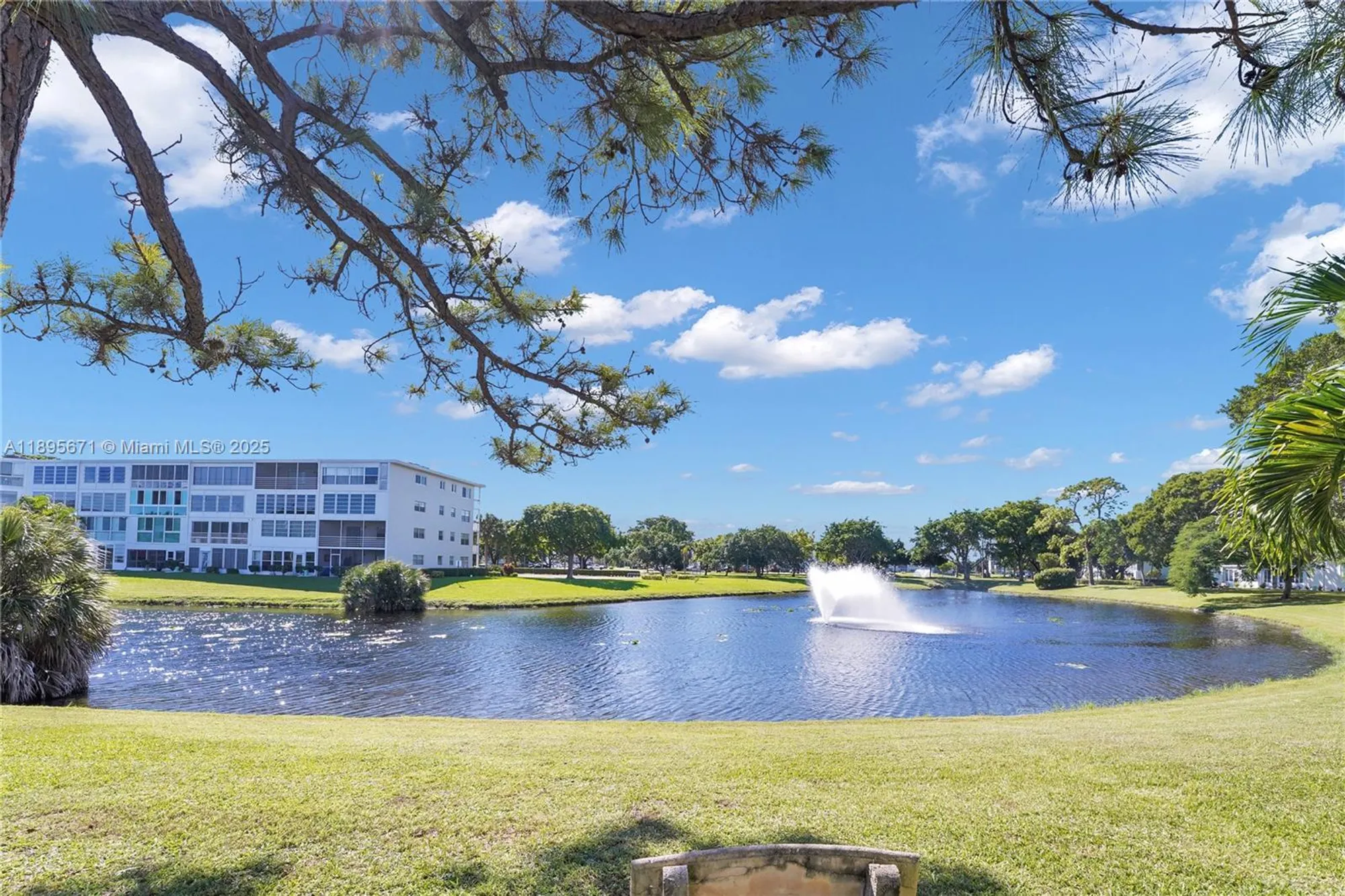 Property Slideshow image 37 of 47 | 115 grantham a # 115, Deerfield Beach, FL, 33442