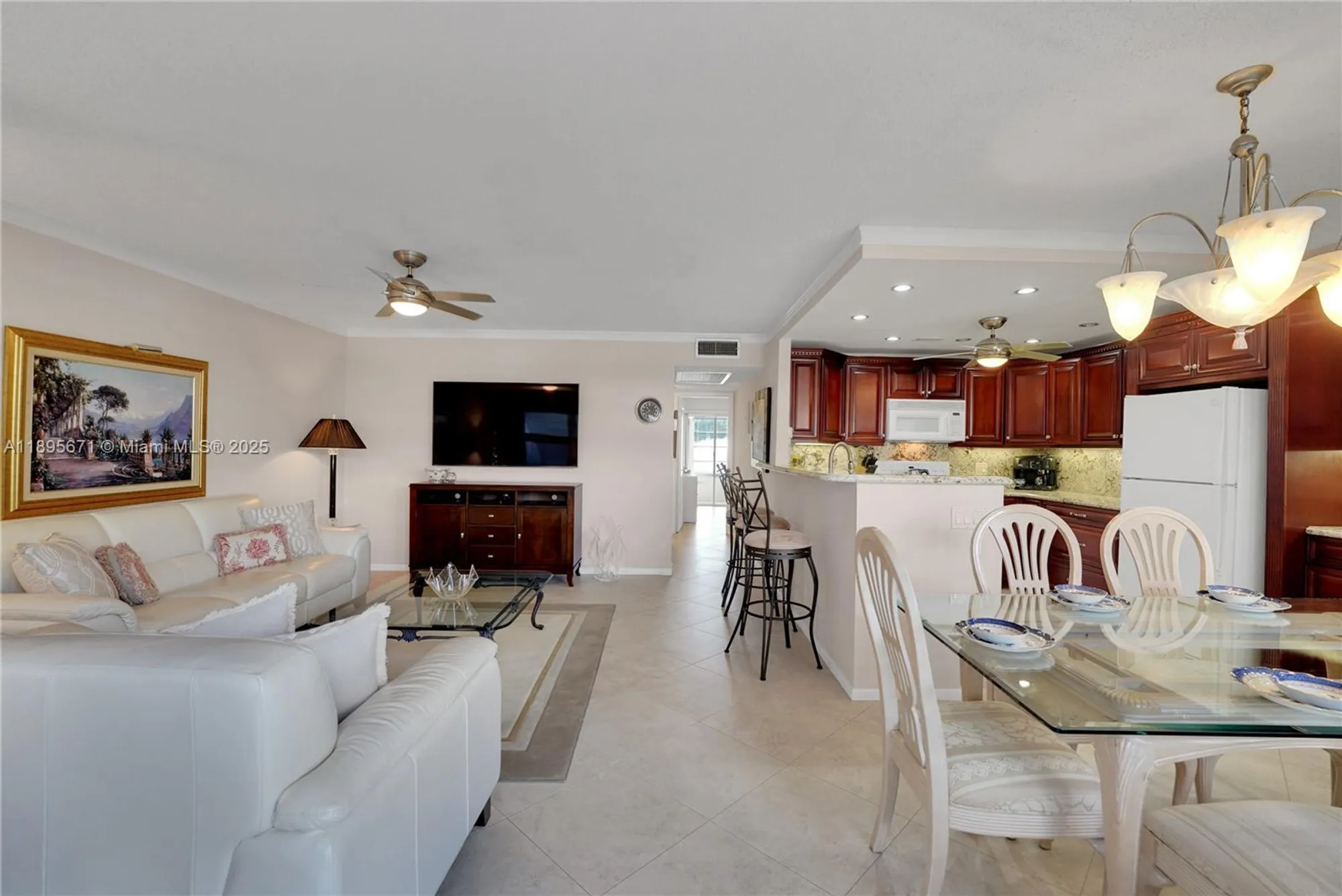 Property Slideshow image 3 of 47 | 115 grantham a # 115, Deerfield Beach, FL, 33442