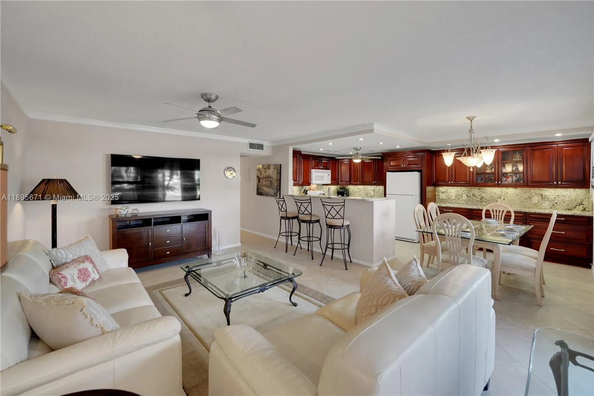 Property Slideshow image 4 of 47 | 115 grantham a # 115, Deerfield Beach, FL, 33442