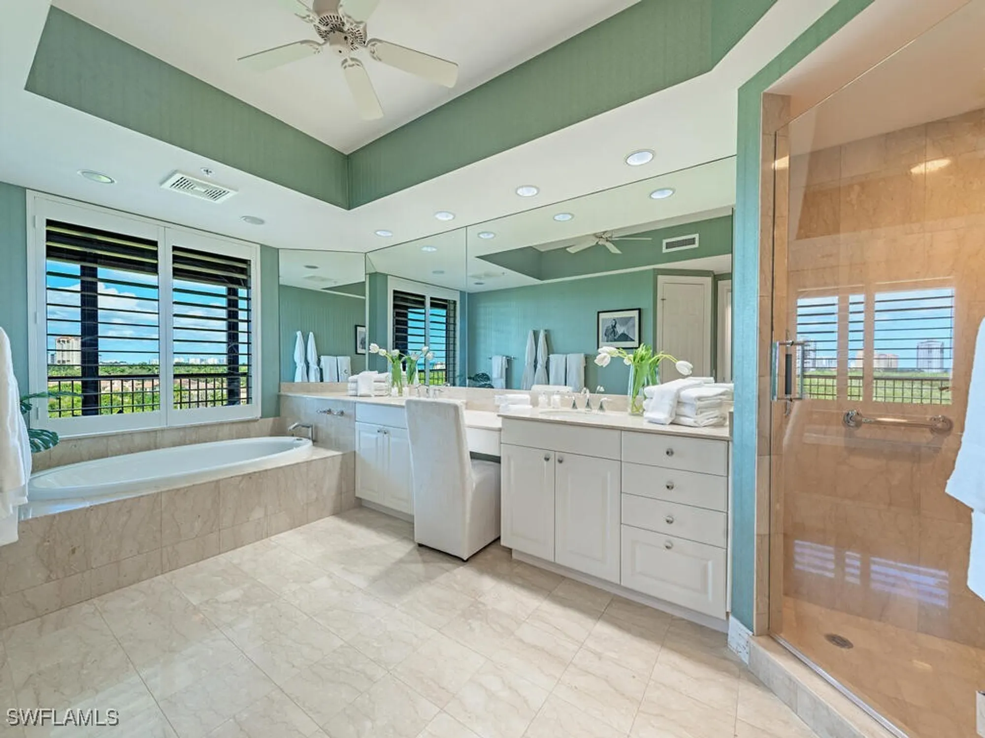 Property Slideshow image 15 of 31 | 7575 pelican bay blvd 608, Naples, FL, 34108