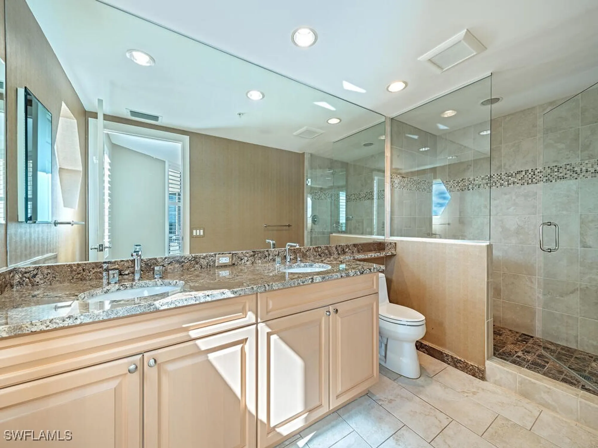 Property Slideshow image 17 of 31 | 7575 pelican bay blvd 608, Naples, FL, 34108