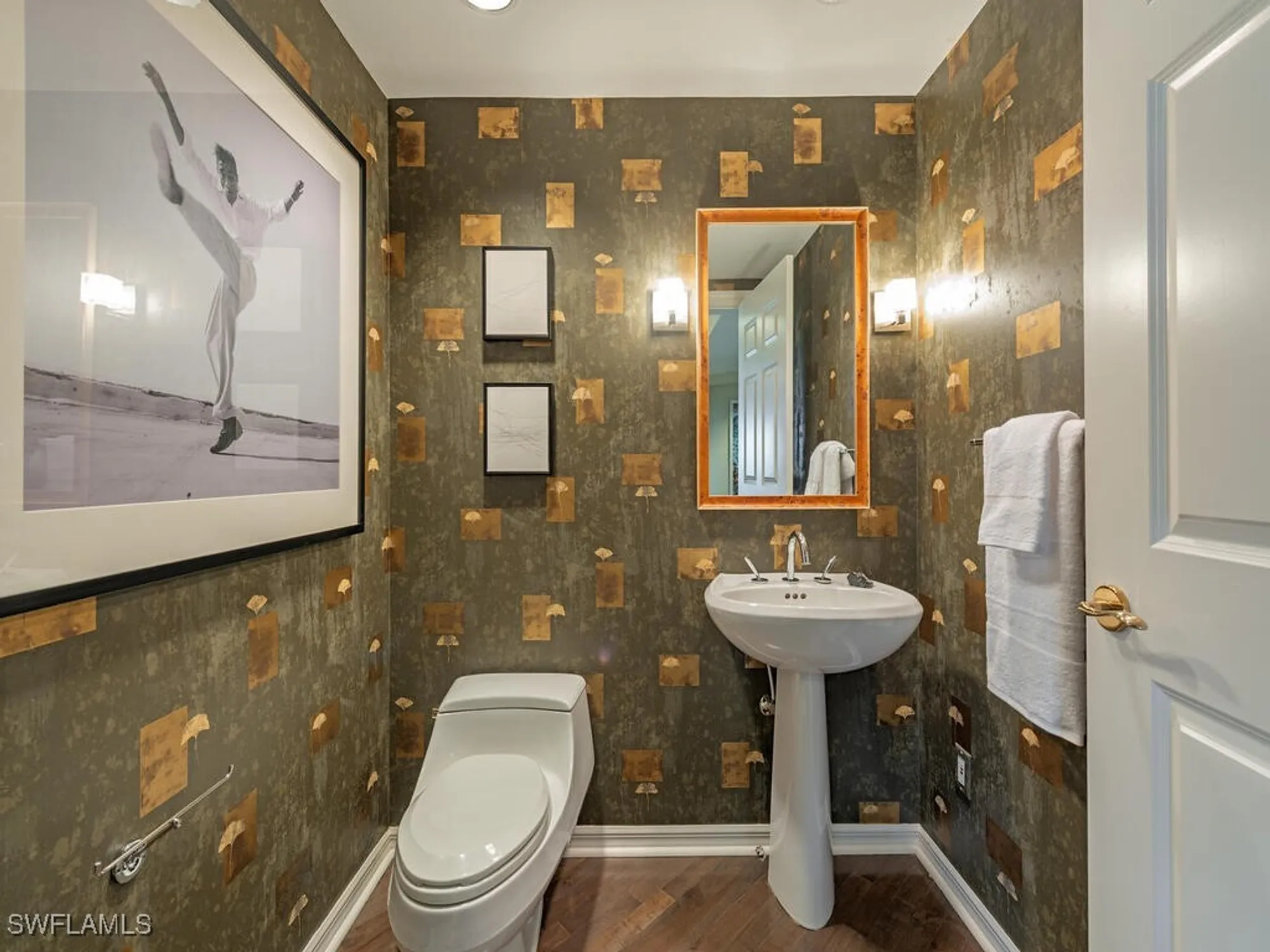 Property Slideshow image 20 of 31 | 7575 pelican bay blvd 608, Naples, FL, 34108