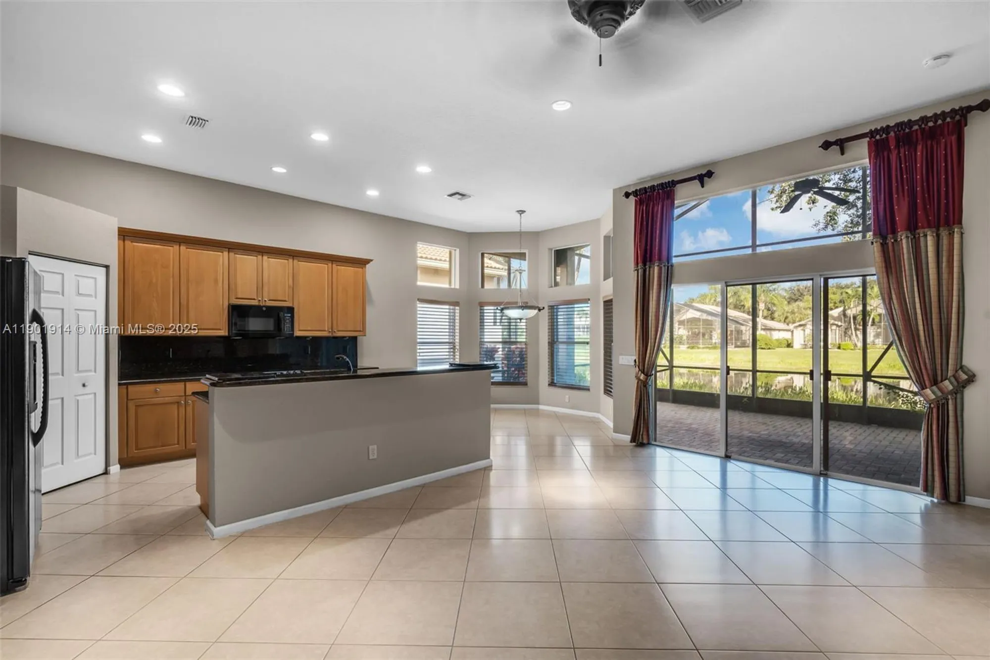 Property Slideshow image 10 of 49 | 13048 isabella ter, Delray Beach, FL, 33446