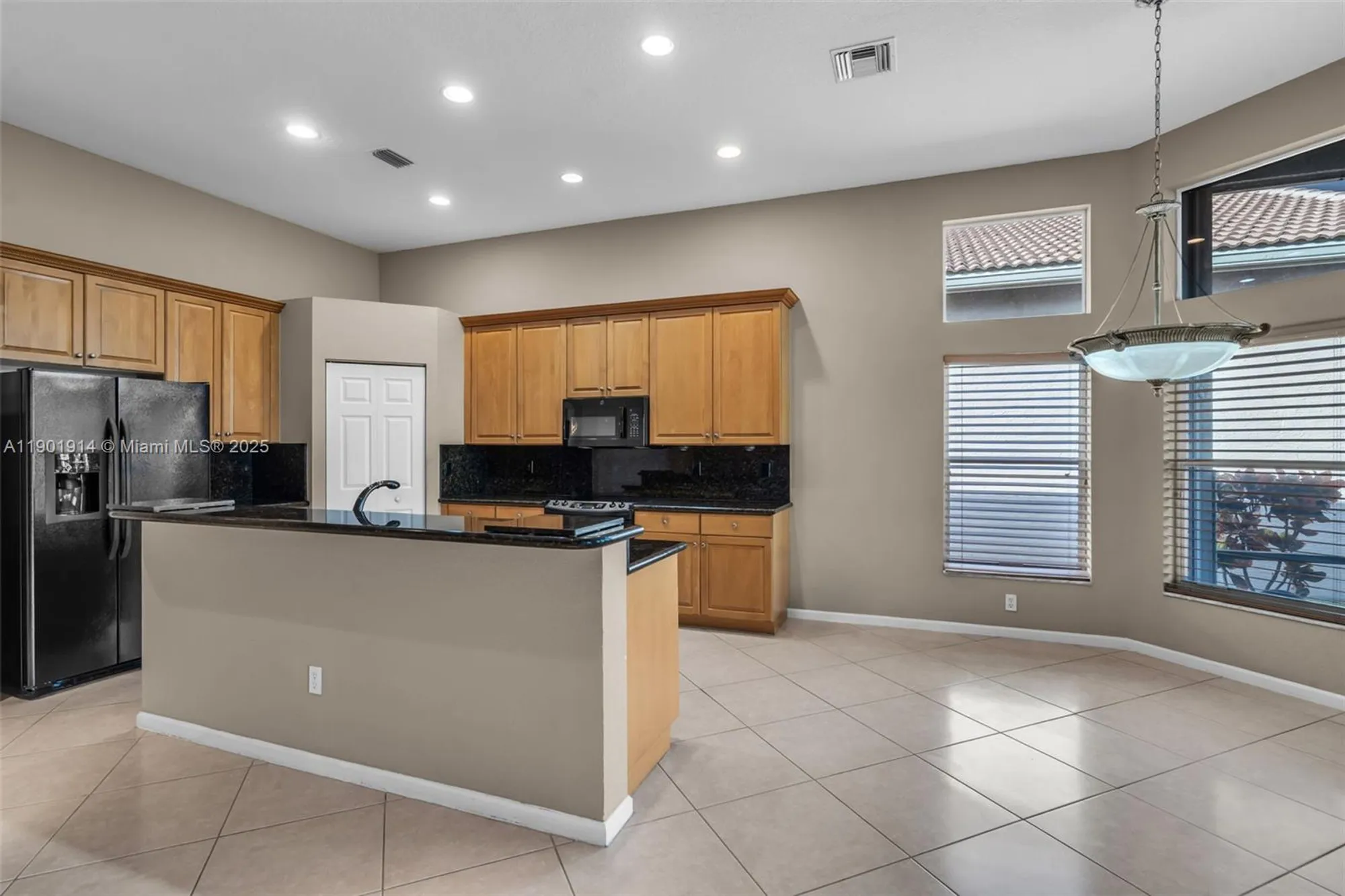Property Slideshow image 11 of 49 | 13048 isabella ter, Delray Beach, FL, 33446